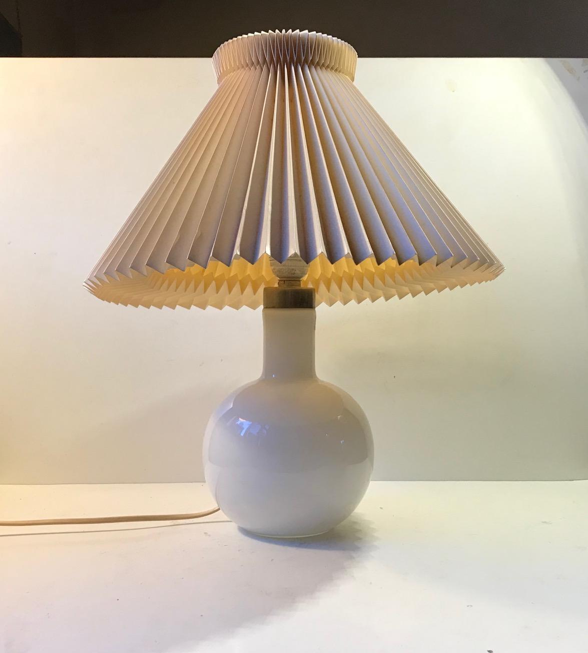 Danish Holmegaard Table Lamp in White Opaline Glass, Denmark, 1970s For Sale