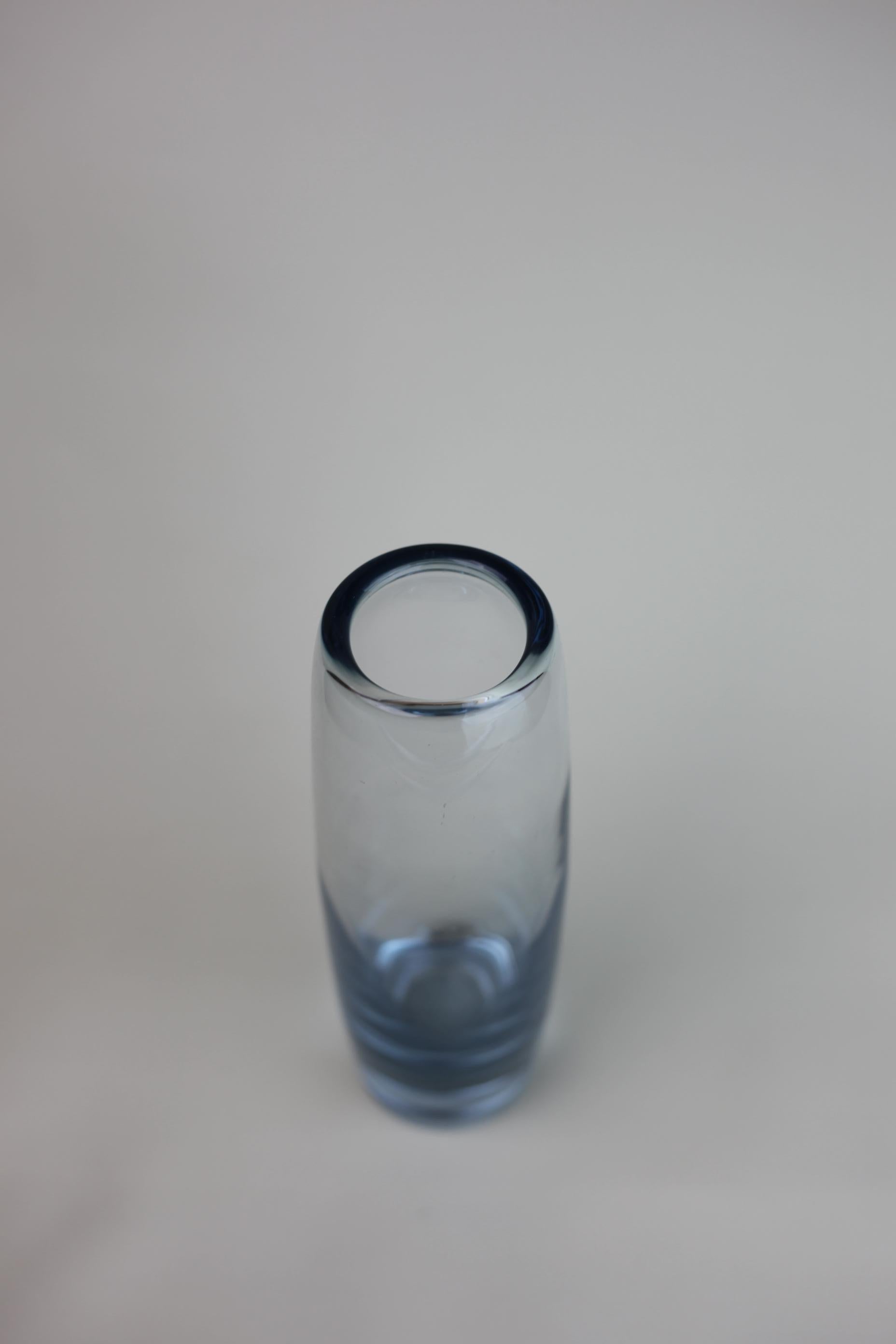 20th Century Mid-Century Modernist blue glass Vase by Per Lütken For Sale