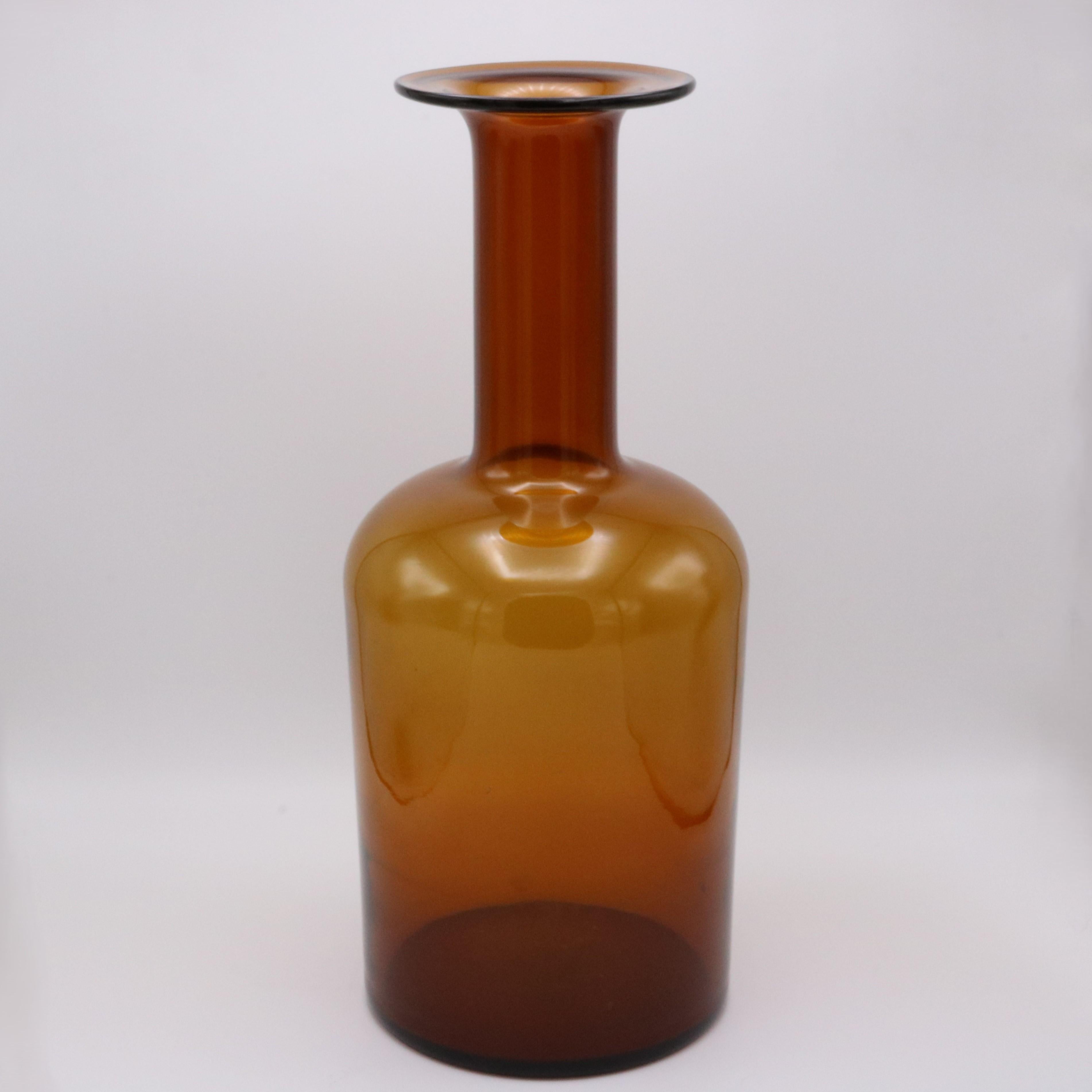 Mid-Century Modern Vase en verre Gulvasa d'Otto Bauer pour Holmgaard, Suède, circa 1950 en vente