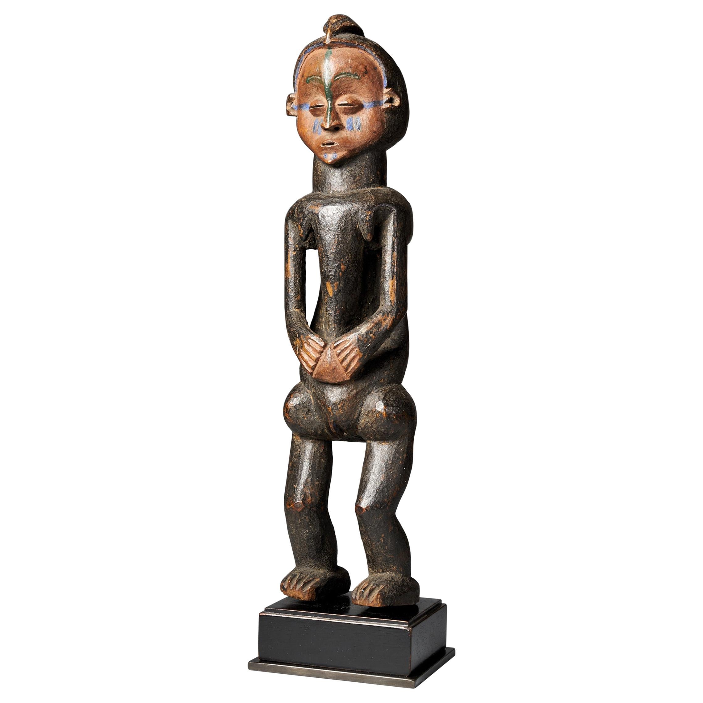 Holo People, DRC, Female Holo Statue 'Mvunzi' with Traces of Polychrome