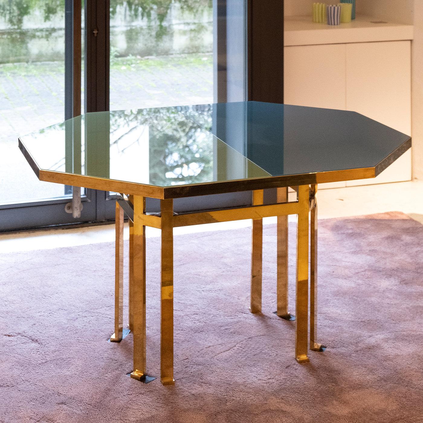 Laiton Petite table Holo de Filippo Feroldi en vente