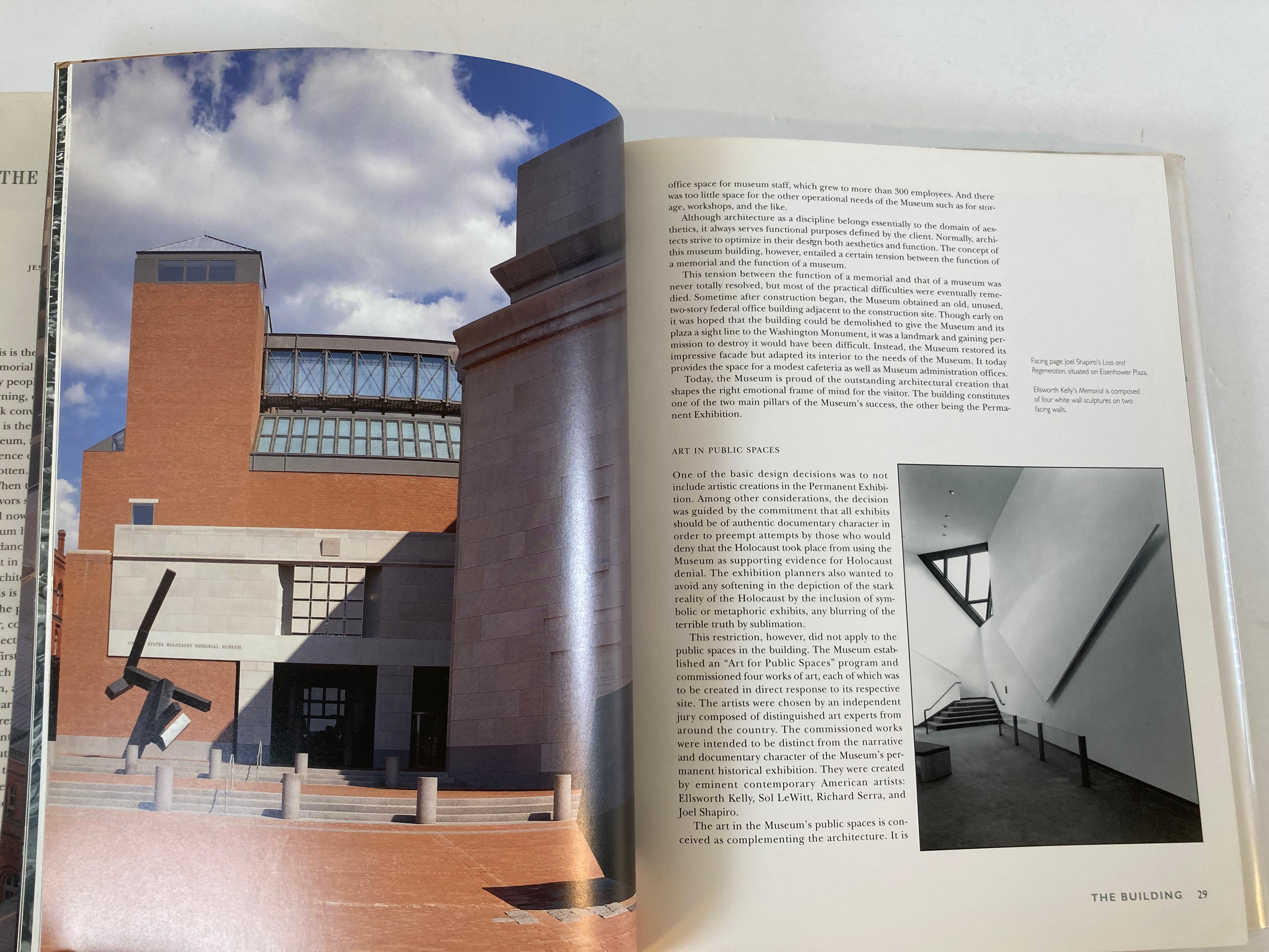 Holocaust Museum in Washington Hardcover 1995 by Jeshajahu Weinb Rina Elieli For Sale 1