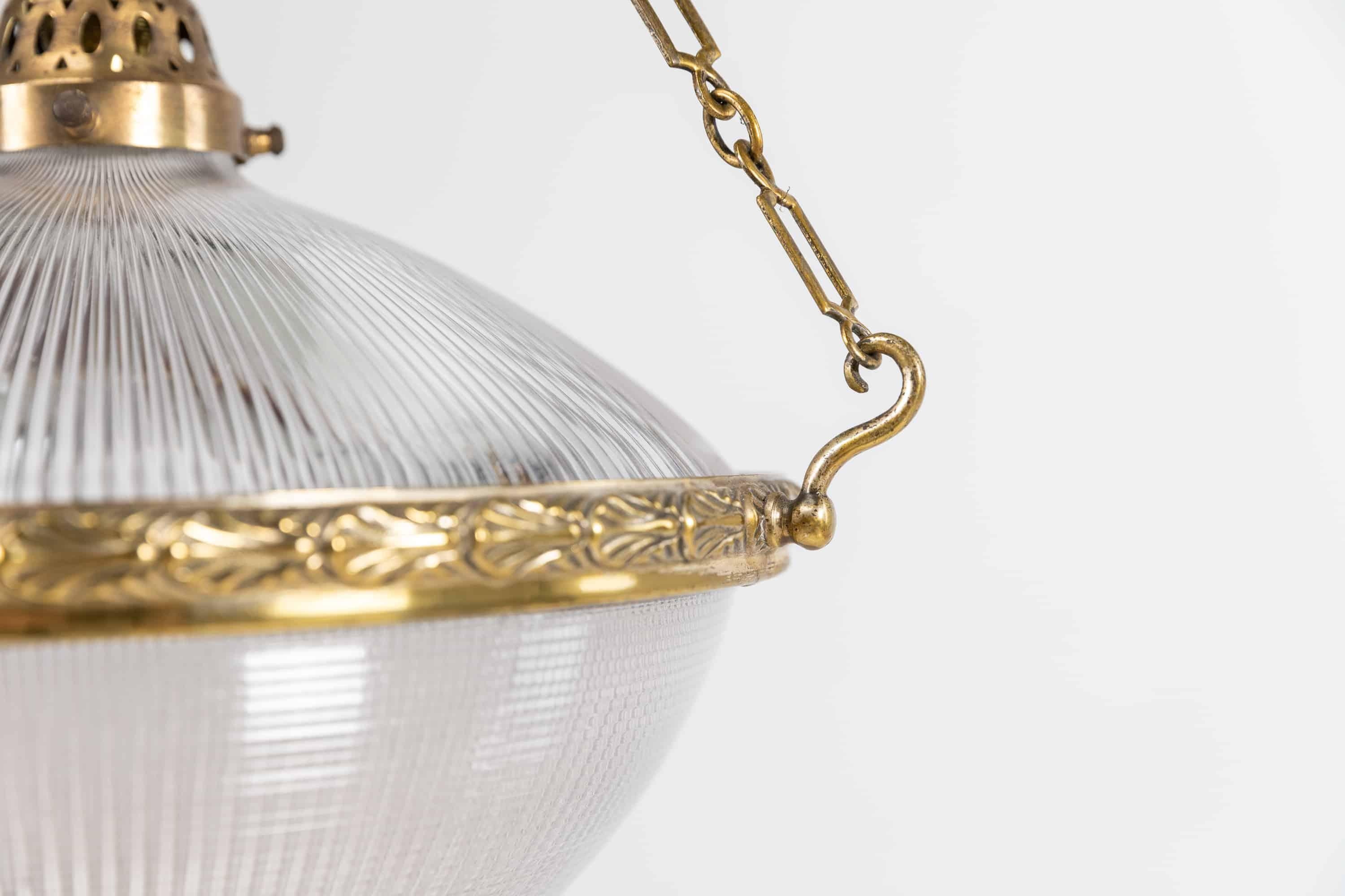 Holophane 'Blondel Stiletto' Prismatic Glass Plafonnier Light Pendant, c.1910 In Good Condition In London, GB