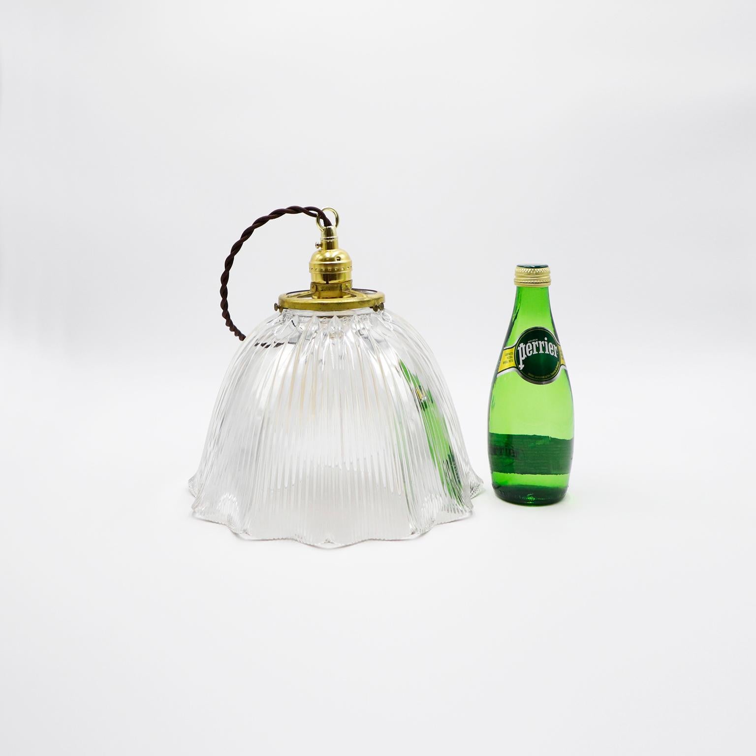 Holophane Clear Glass Vintage Industrial Pendant Light 13 Estadounidense en venta