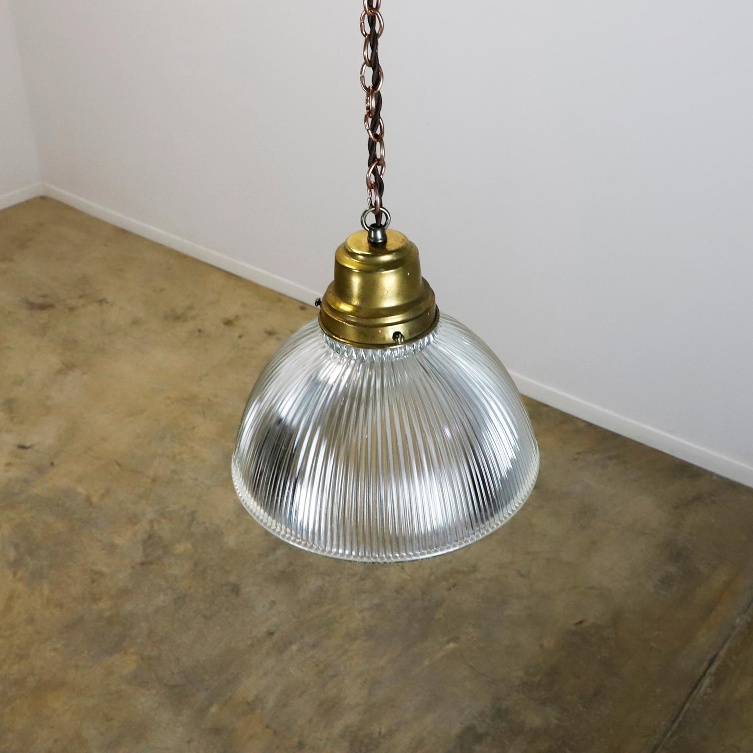Industriel Holophane Verre clair Lampe pendante industrielle vintage en vente