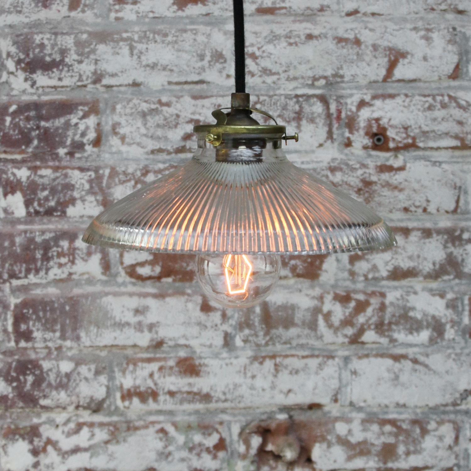 Holophane Glass Vintage Industrial Hanging Light Pendant In Good Condition In Amsterdam, NL