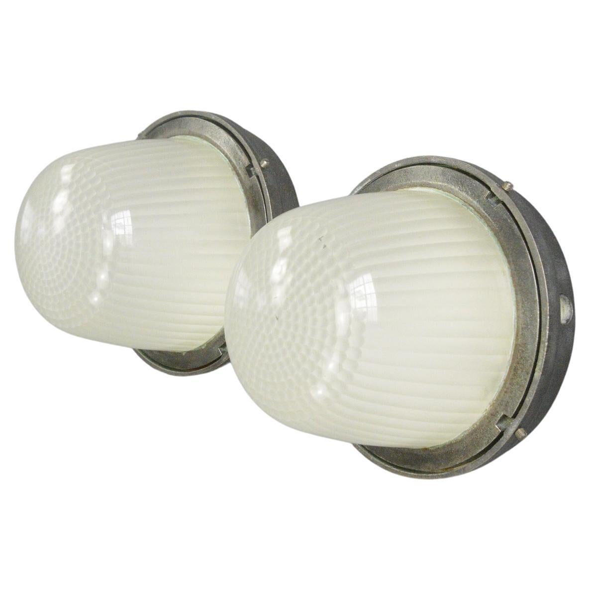Brown Evans and Co 'BECO' Wall Lights Melbourne, 1950s at 1stDibs