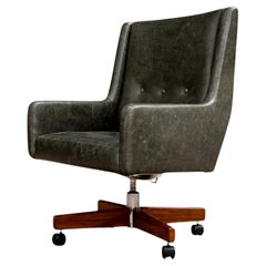 Fauteuil "Holperin" en cuir vert et bois de rose, Sergio Rodrigues pour Oca, 1962