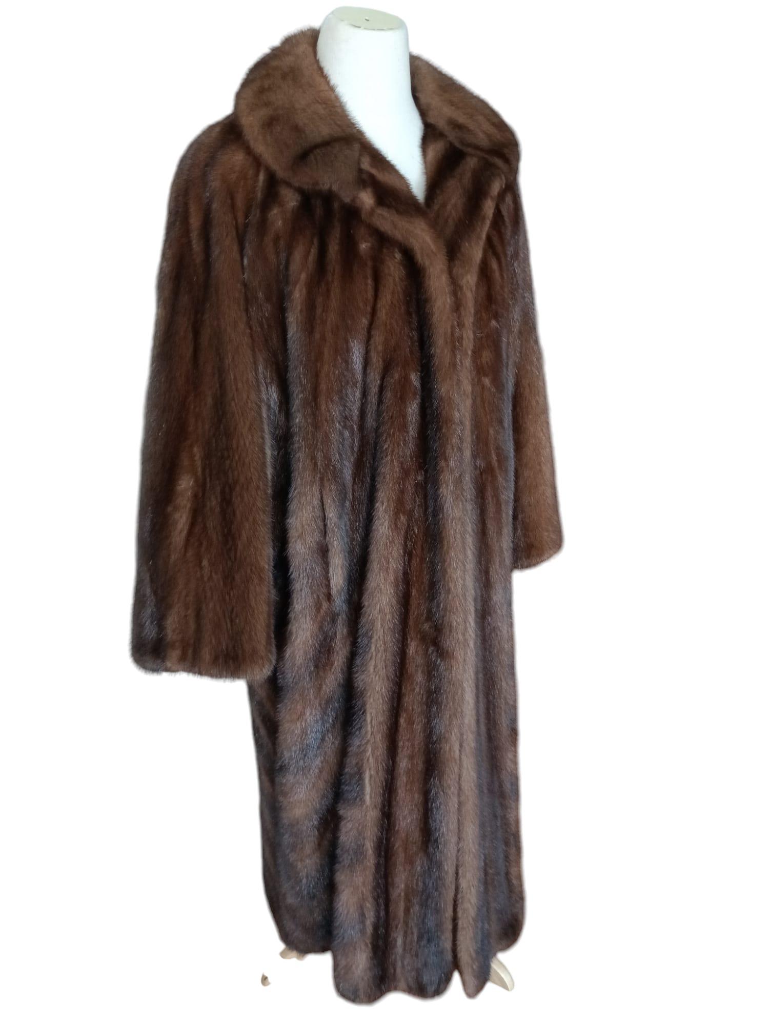 Dior Mink Fur Full Length Coat (Size 20 - L) For Sale 8