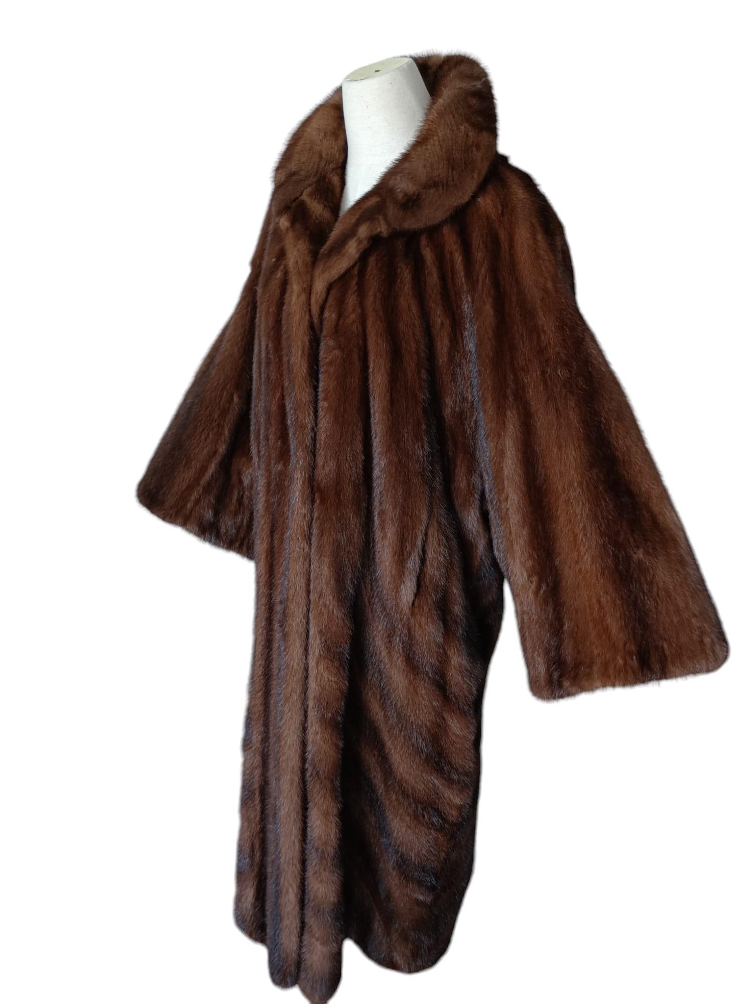 Dior Mink Fur Full Length Coat (Size 20 - L) For Sale 10