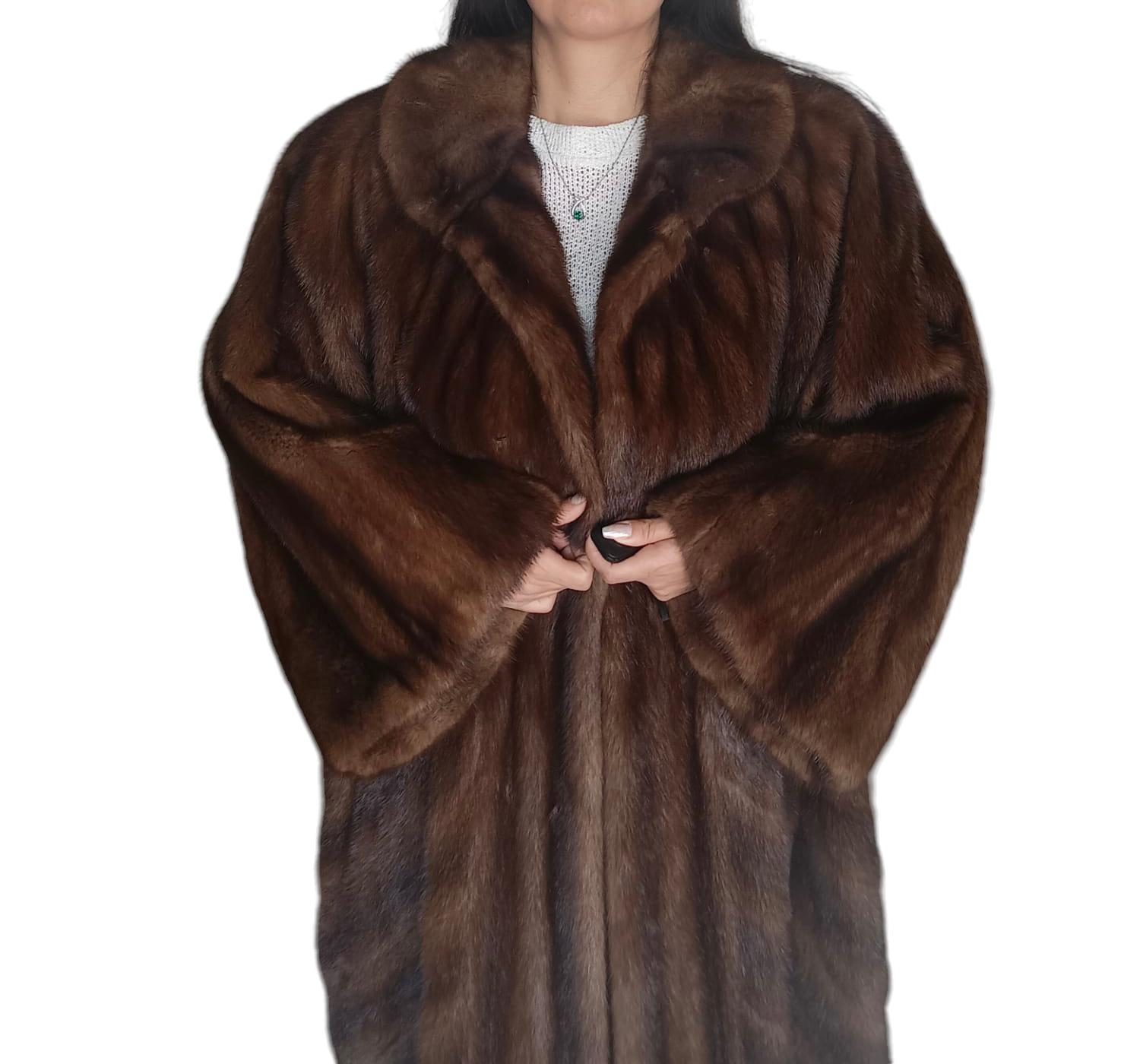 Dior Mink Fur Full Length Coat (Size 20 - L) For Sale 3