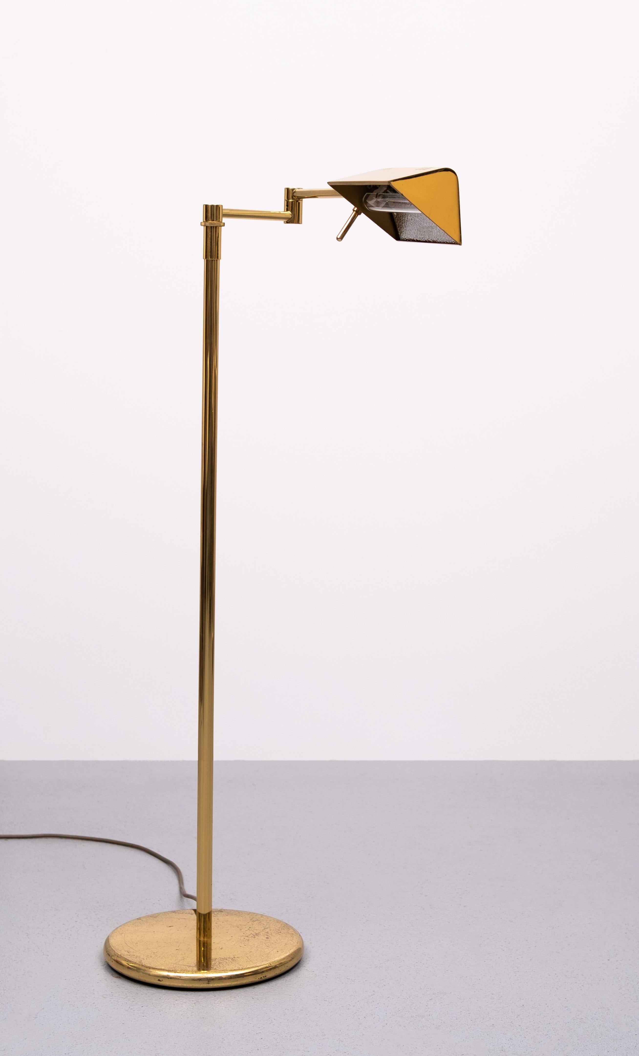 Holtkoetter adjustable  Brass swing arm floor lamp. Germany   In Good Condition For Sale In Den Haag, NL