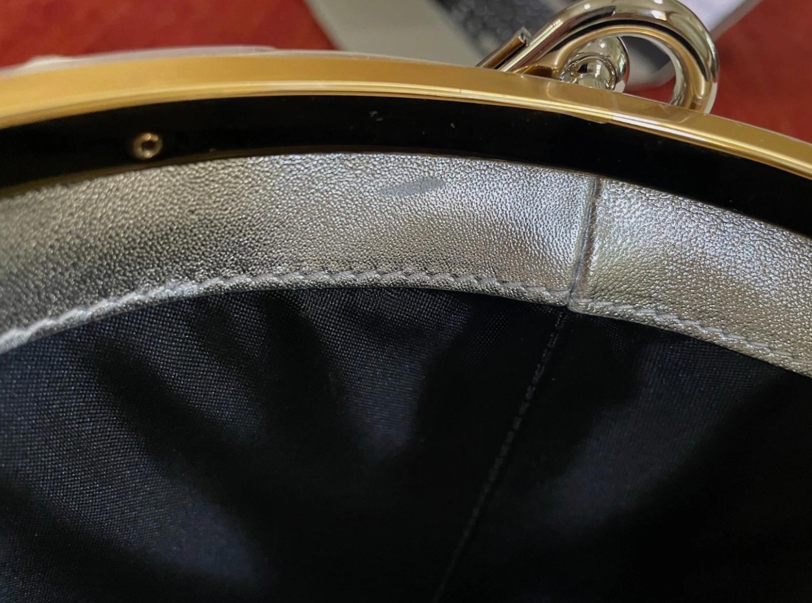 LE GRAAL ! MOSCHINO COUTURE JEREMY SCOTT CHAMPAGNE ICE BUCKET BAG Leather AW22 en vente 2