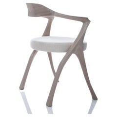 HOMAGE CHAIR- Skulpturaler:: geschnitzter Esszimmer-Sessel - keramisiertes Sapele-Holz