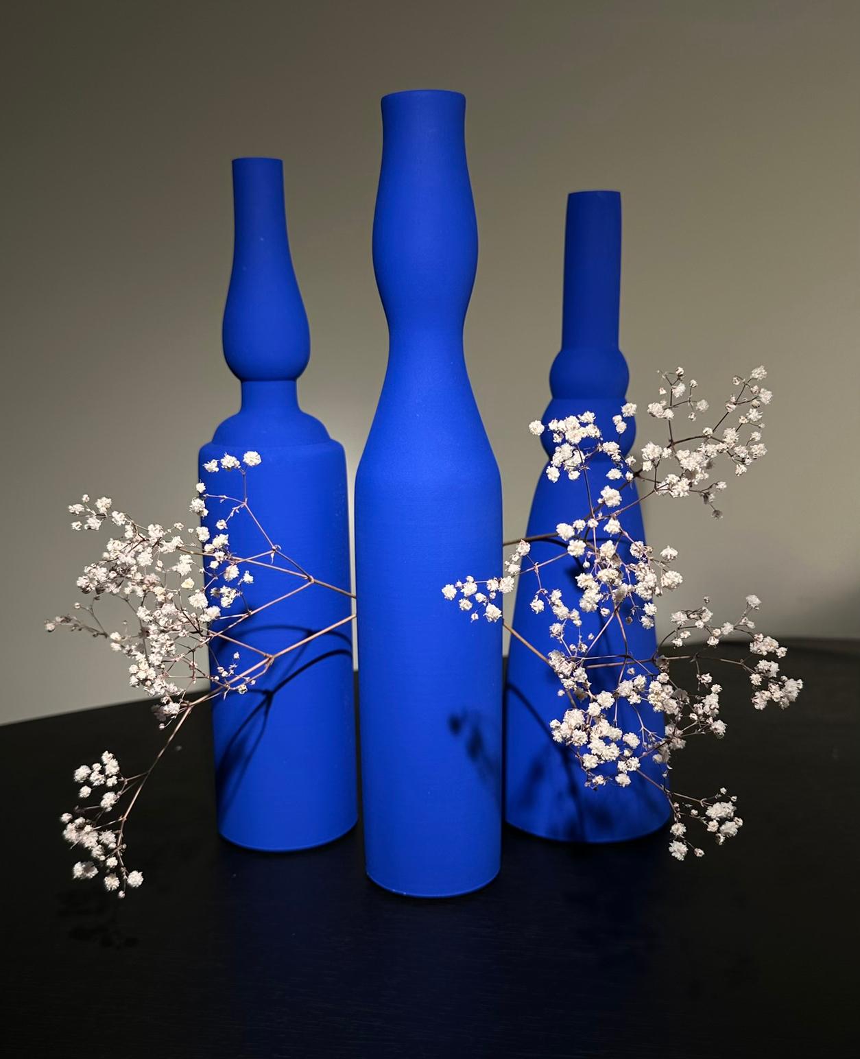 Italian Homage to Giorgio Morandi & Yves Klein - Vase set - Exclusive Collection - IKB