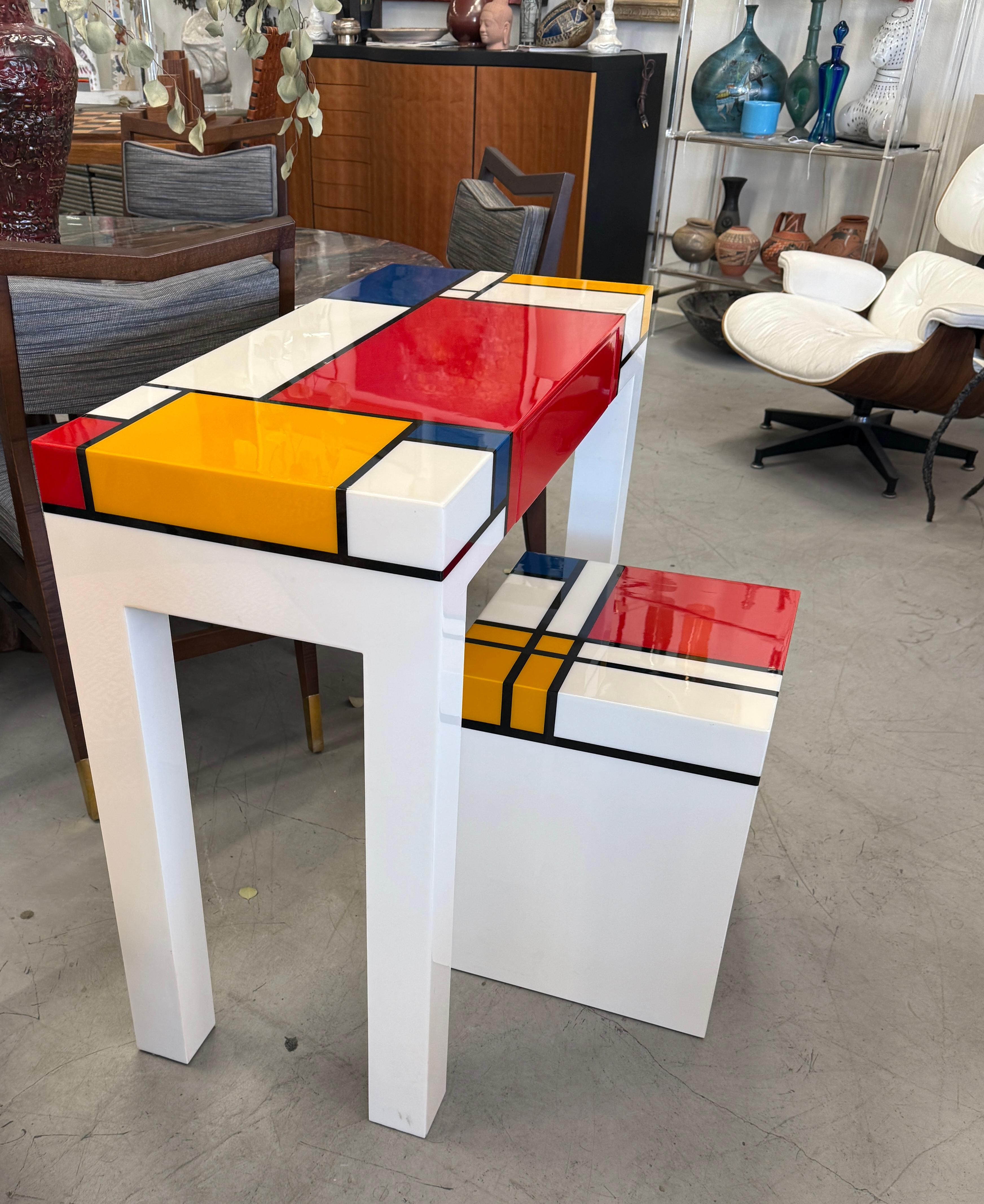 Homage to Mondrian Desk and Stool In Good Condition For Sale In Palm Springs, CA