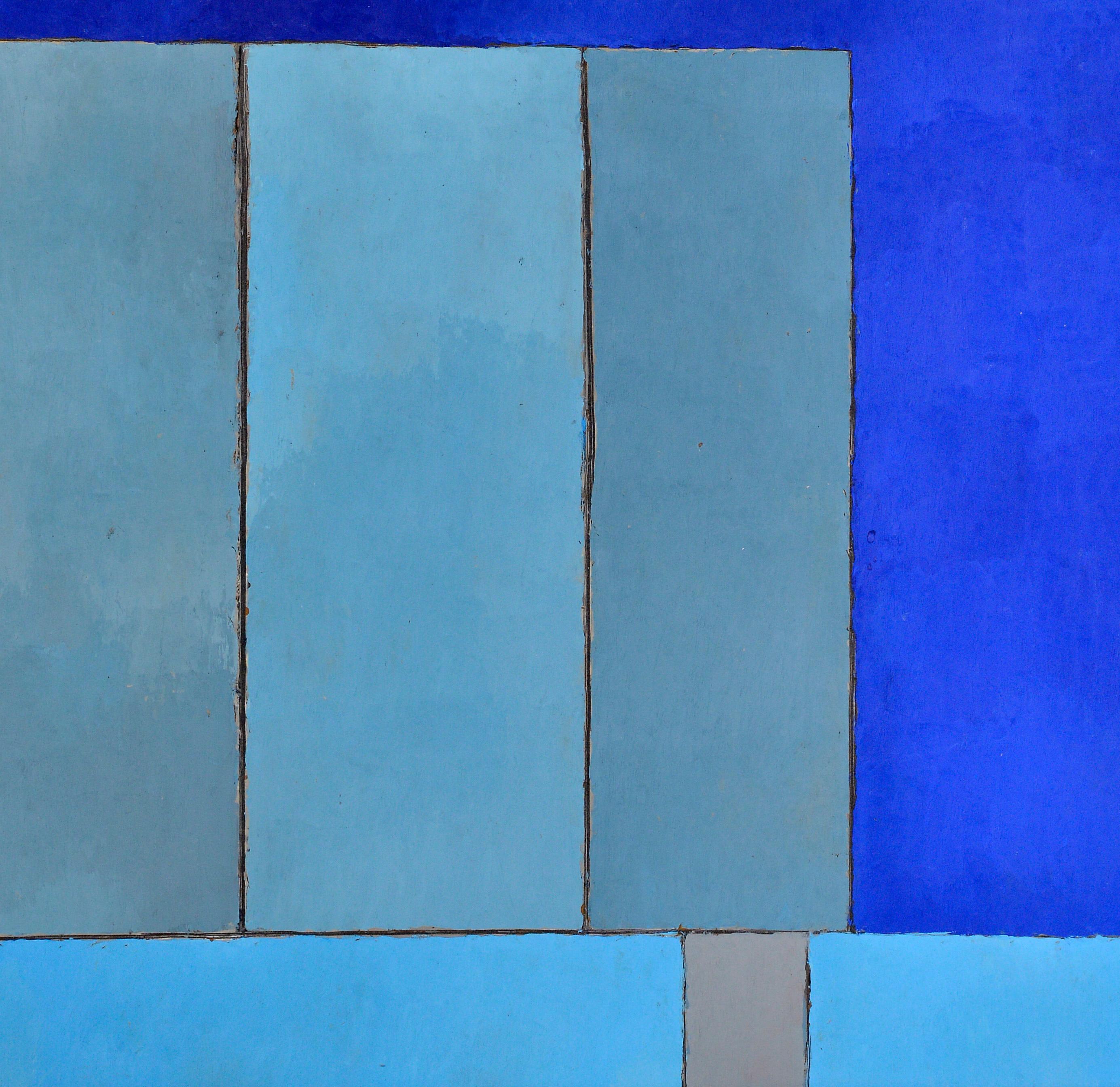 Acrylique Window to the sea aux nuances bleues et grises  Drapeau abstrait en rouge, vers 1976 en vente