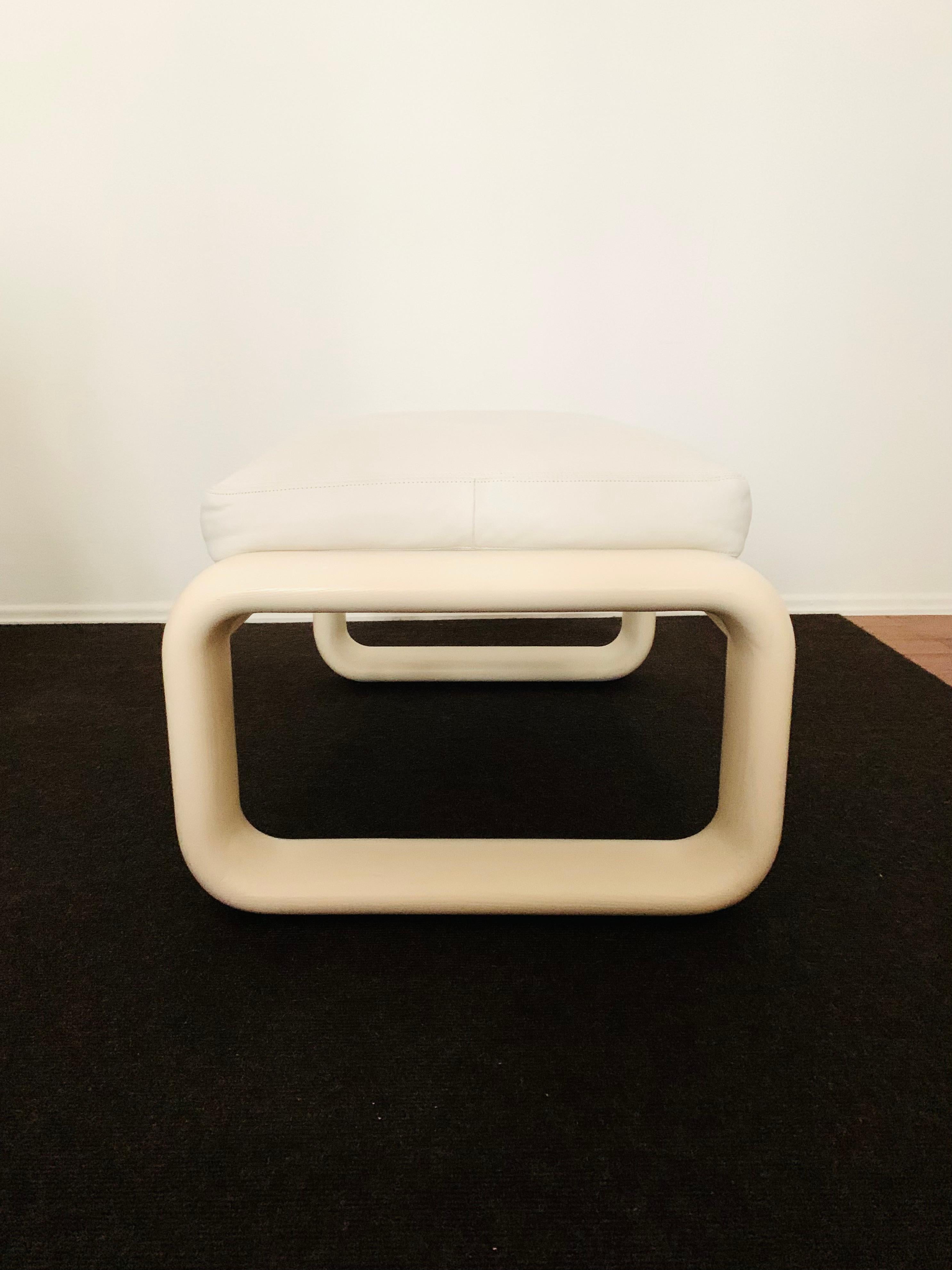 Hombre Leather Lounge Chair with Ottoman by Burkhard Vogtherr for Rosenthal For Sale 4