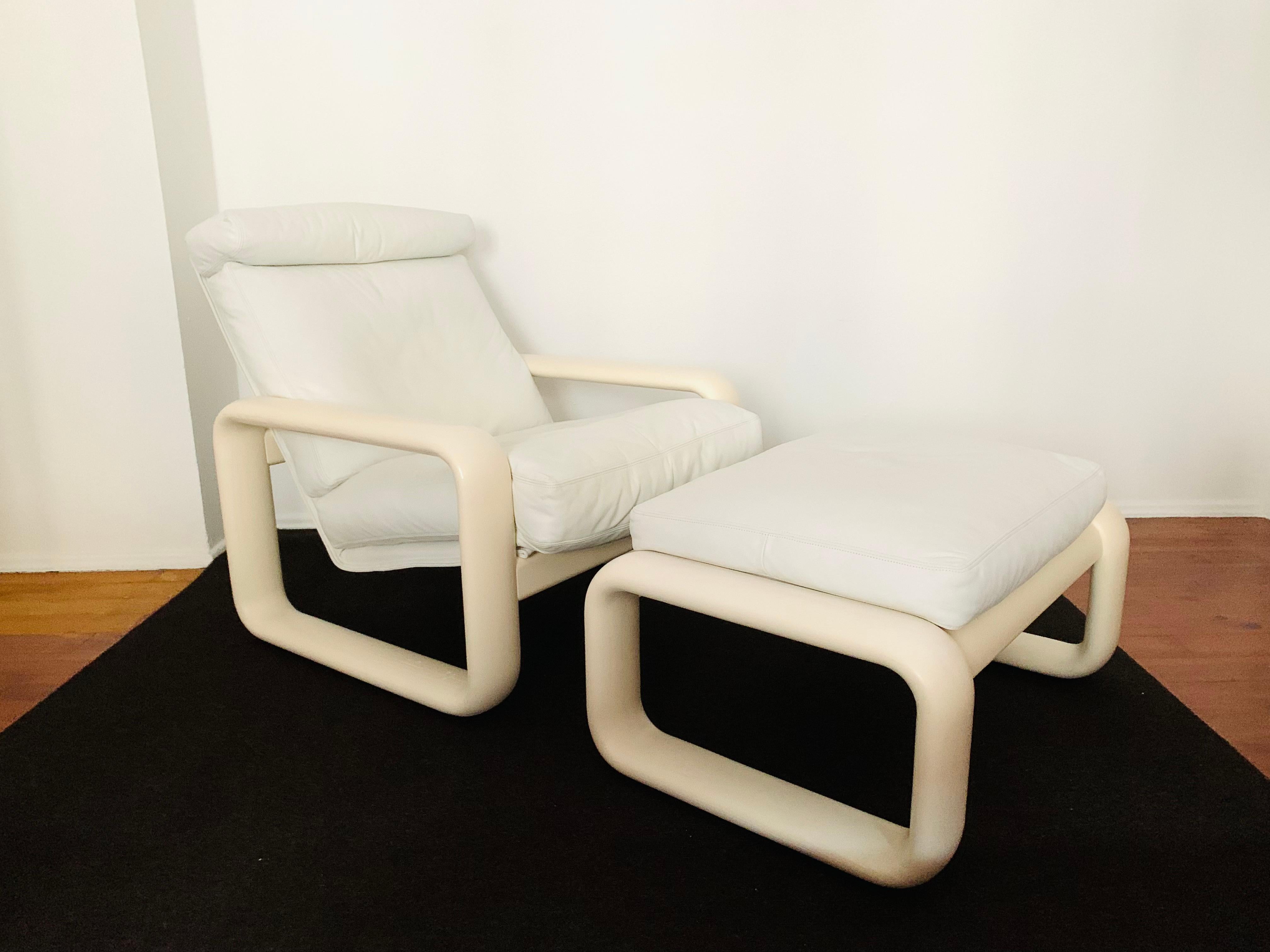 Mid-Century Modern Hombre Leather Lounge Chair with Ottoman by Burkhard Vogtherr for Rosenthal For Sale
