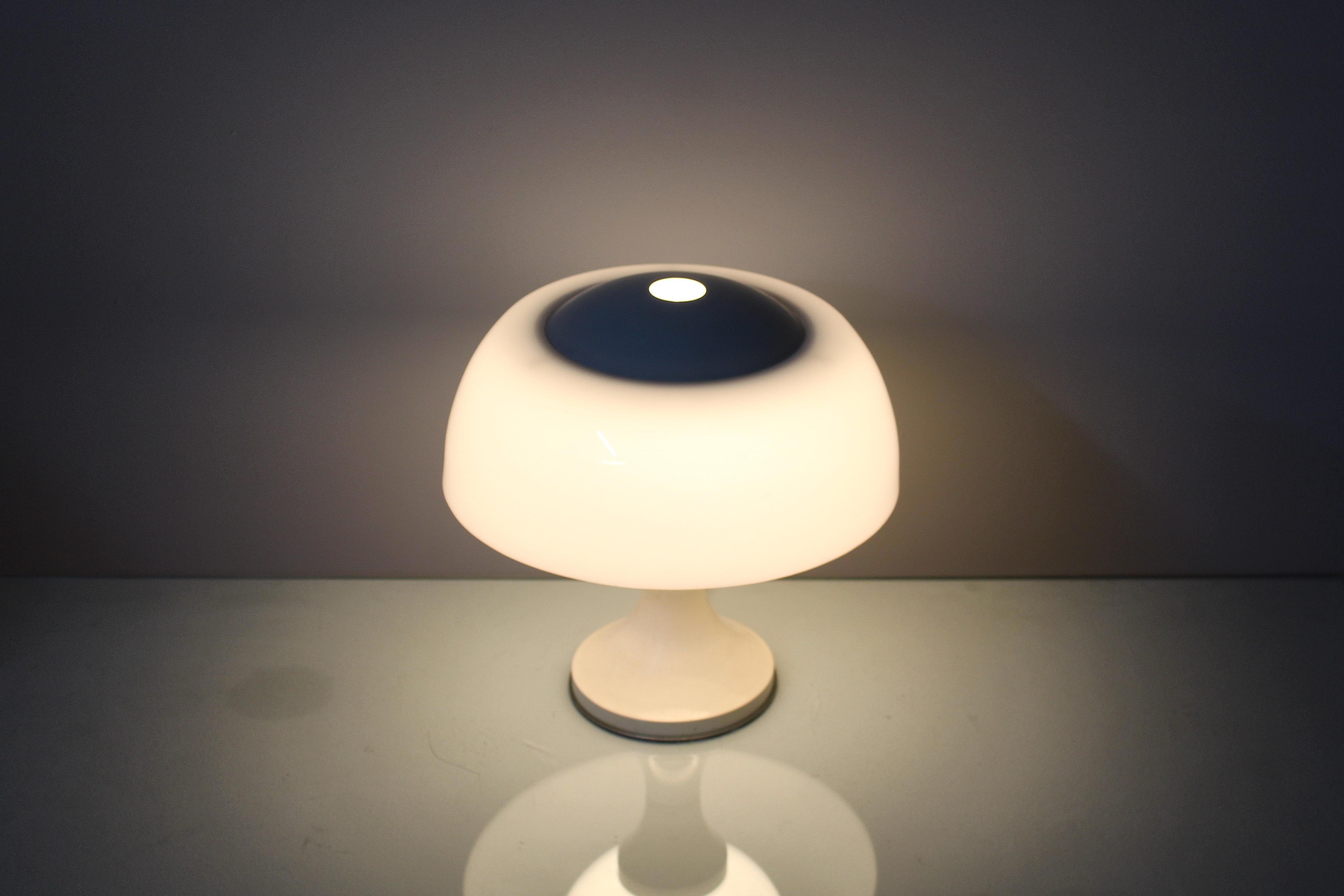 Lampe « Home » par  Lampe de bureau Sciolari pour Valenti en verre, métal et perspex 1968 en vente 7