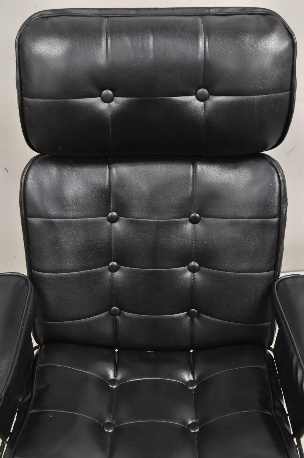 Mid-Century Modern Homecrest Bottemiller Mid Century Modern Swivel Iron Lounge Chair & Ottoman For Sale