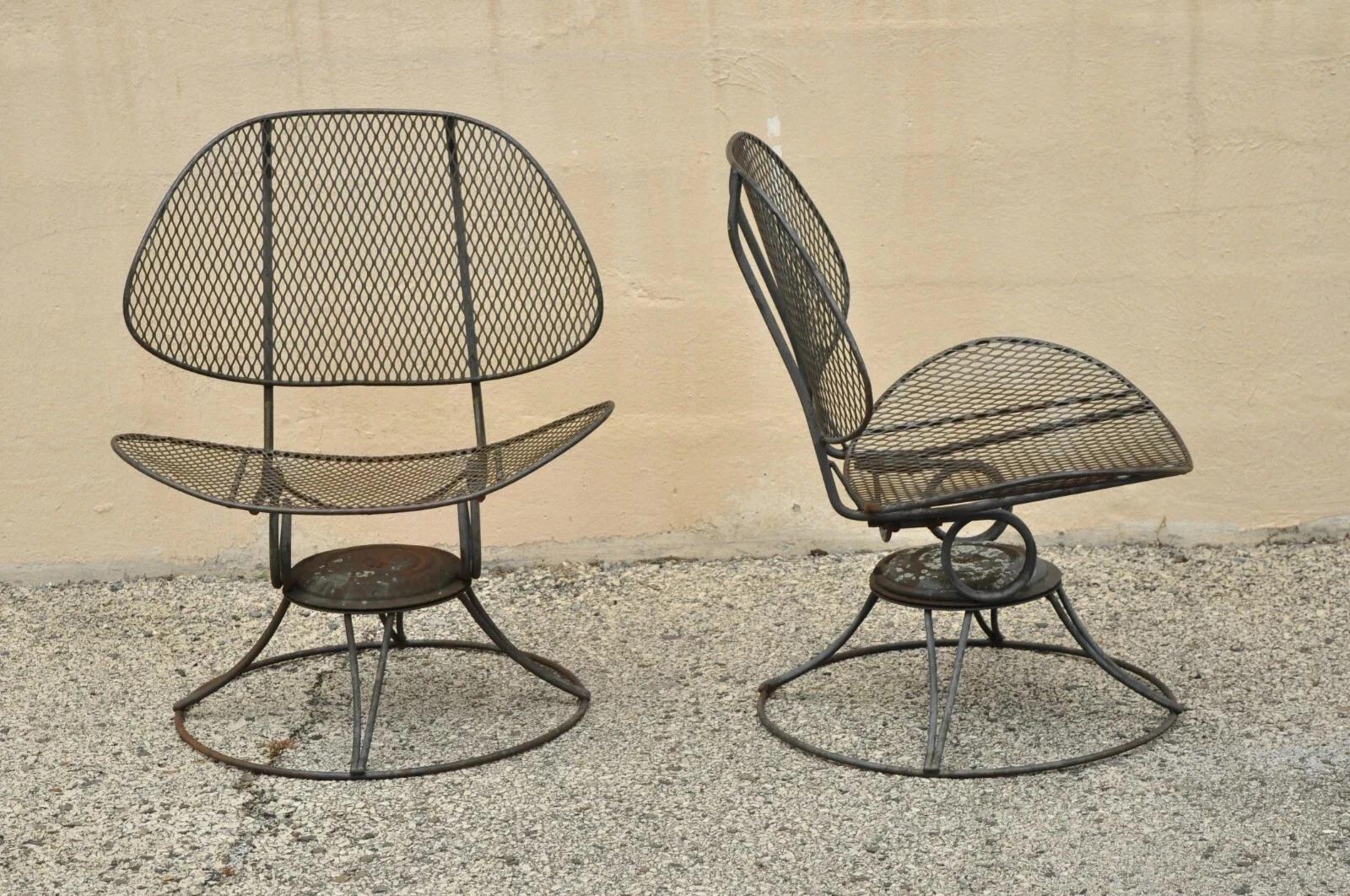 Homecrest Clam Shell Casino Salterini Style Wrought Iron Swivel Chairs - a Pair For Sale 4