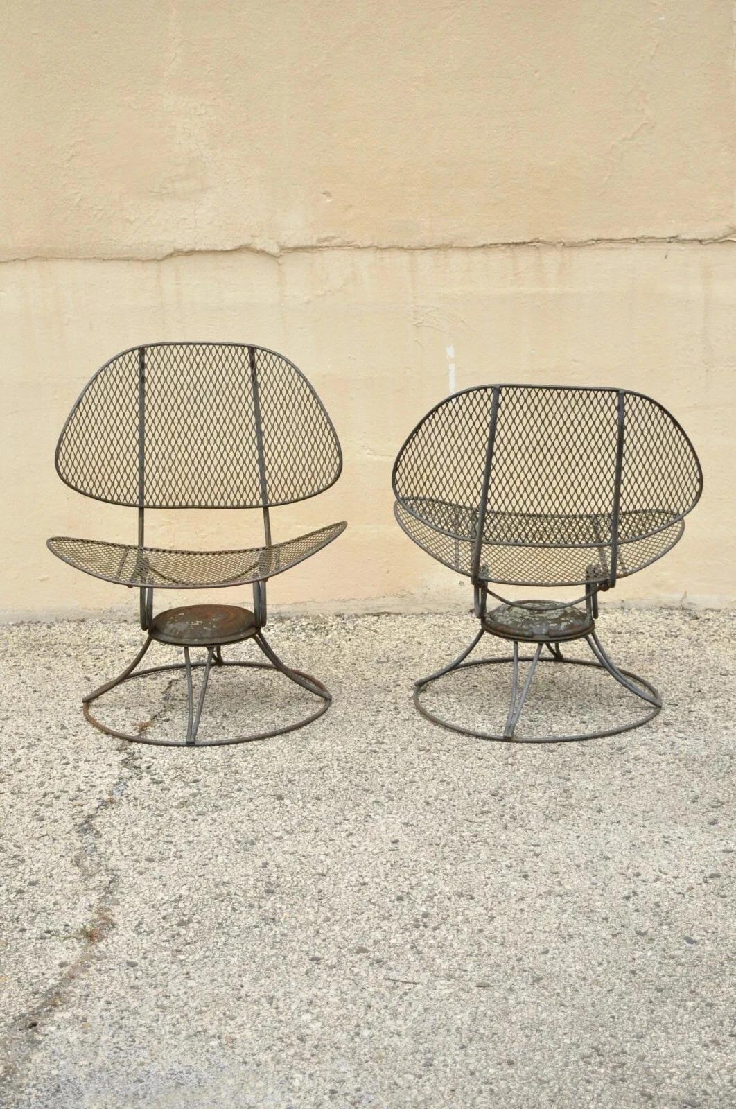 Homecrest Clam Shell Casino Salterini Style Wrought Iron Swivel Chairs - a Pair For Sale 5