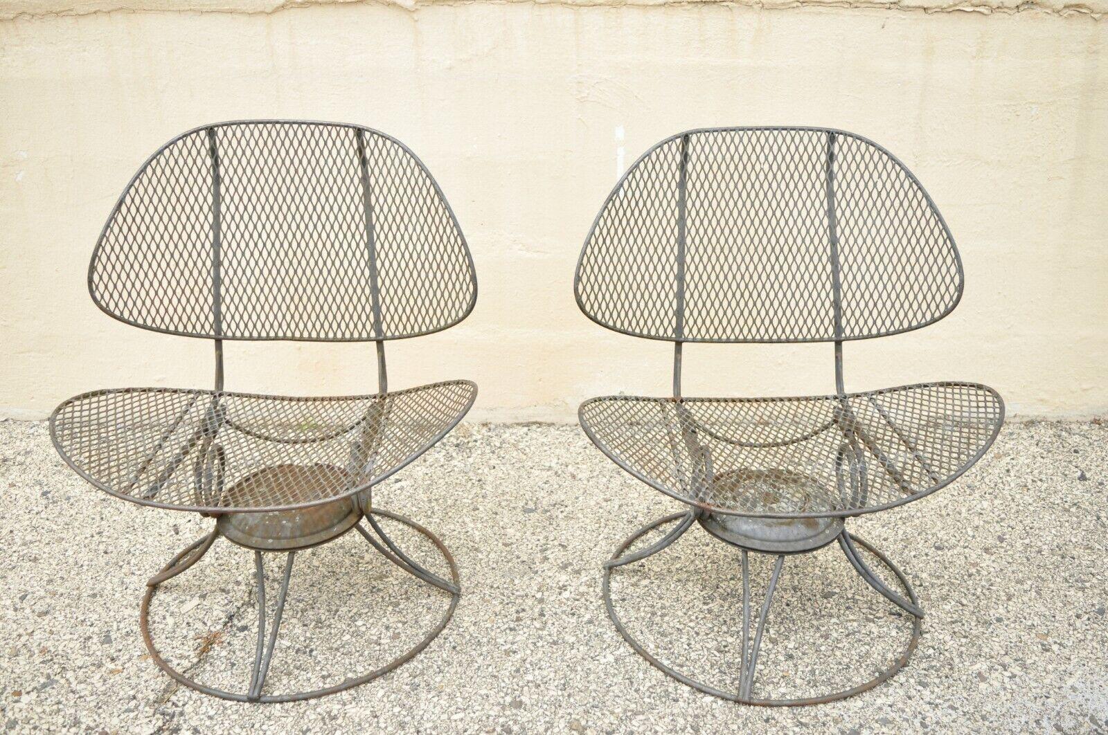 20th Century Homecrest Clam Shell Casino Salterini Style Wrought Iron Swivel Chairs, a Pair For Sale