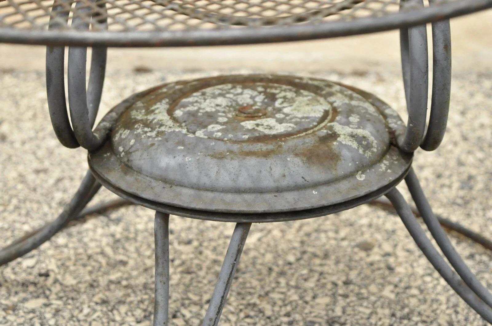 Homecrest Clam Shell Casino Salterini Style Wrought Iron Swivel Chairs - a Pair For Sale 3