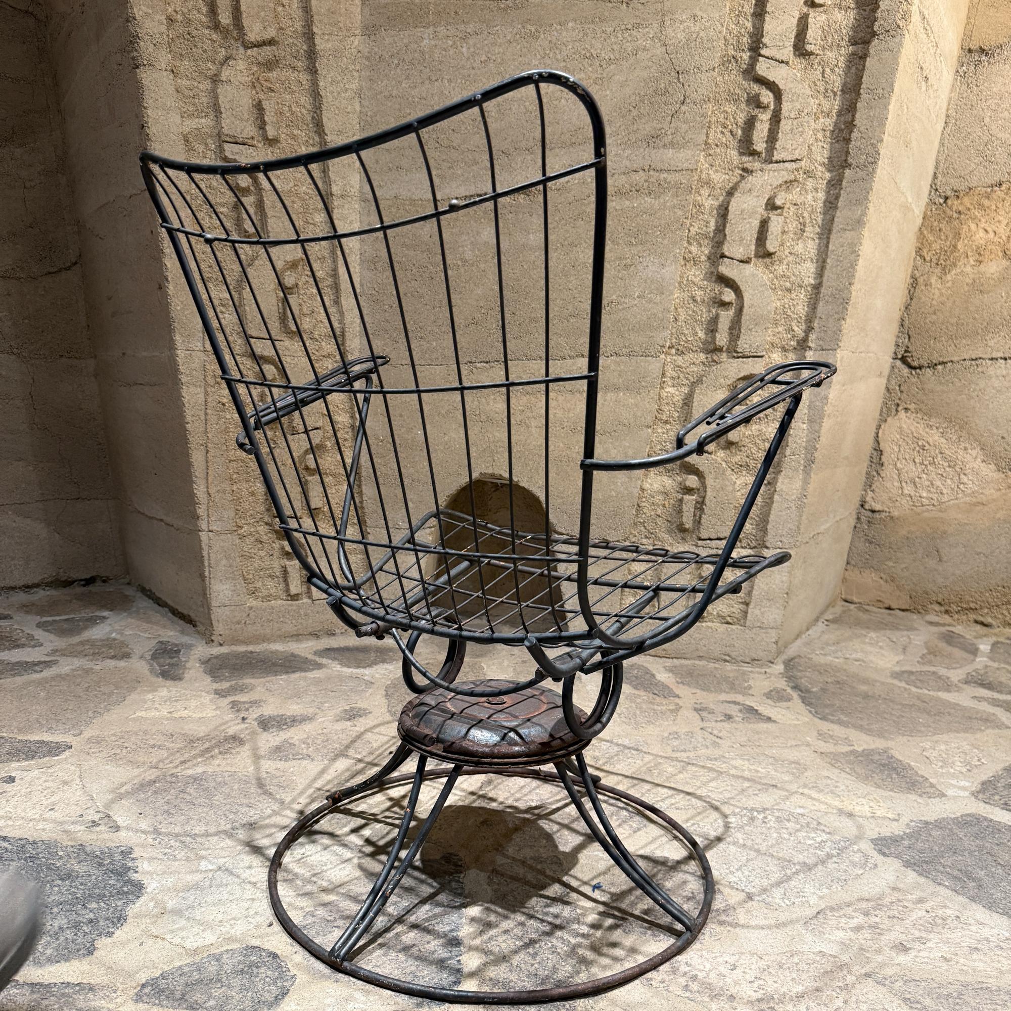 Homecrest Iron Patio Swivel Rocking Chair Black Mid-Century Modern For Sale 6