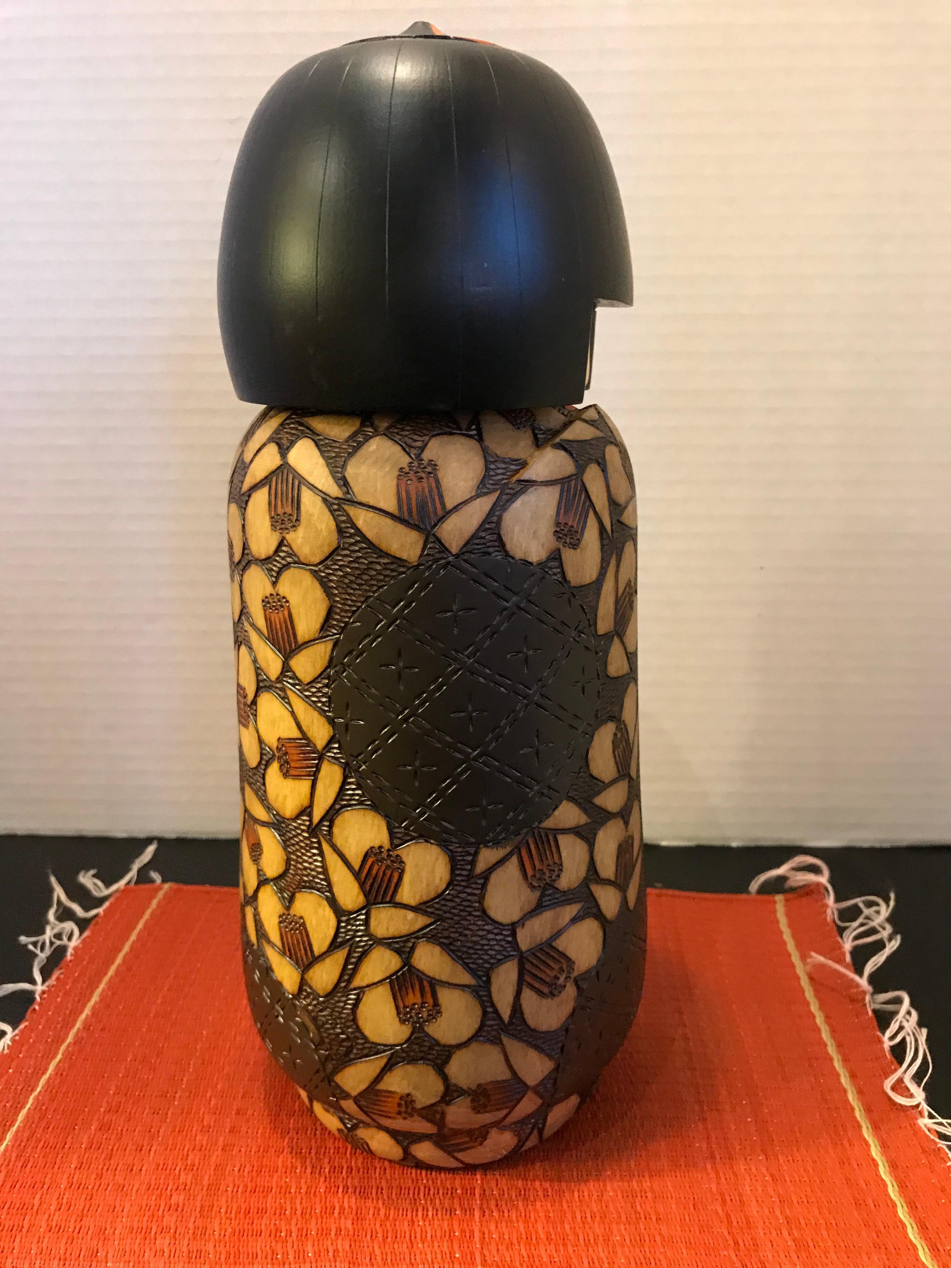 Hometown Daughter Kokeshi Wood Doll by Inosuke Kobayashi, circa 1979, Japan In Excellent Condition In Miami, FL