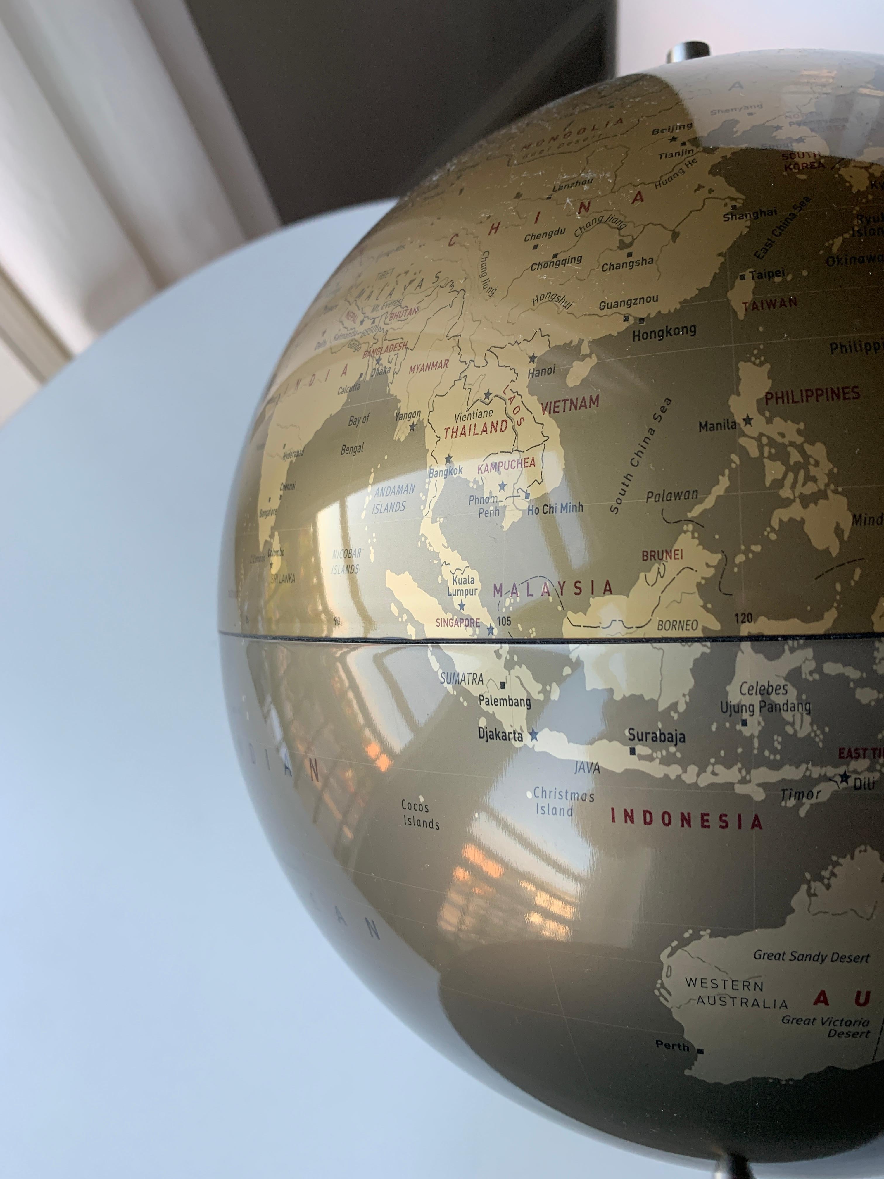 Homeworld Monochrome Globe by Henrik Tengler for Scanglobe 7
