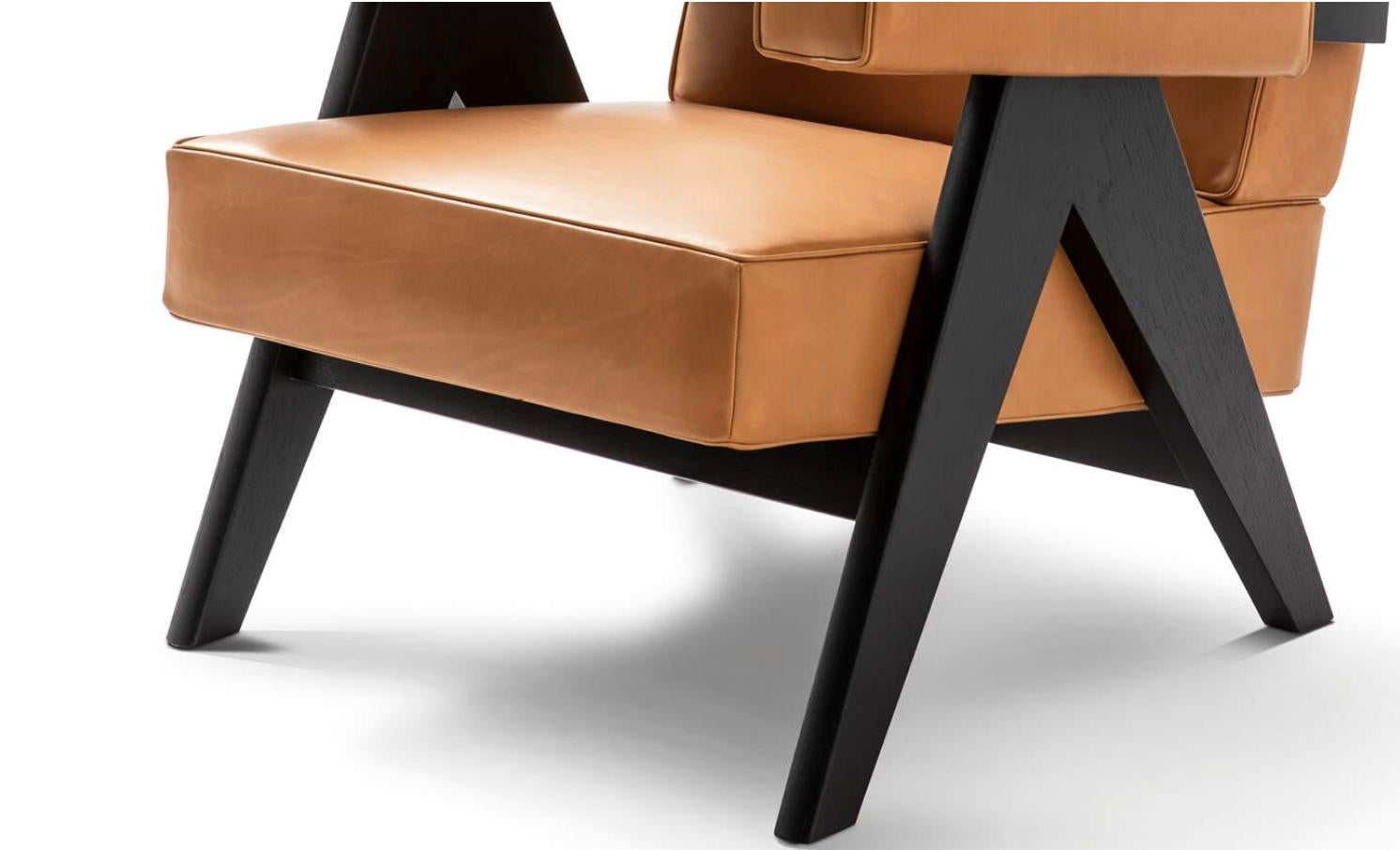 Hommage À Pierre Jeanneret Sillón Capitol Complex Para Cassina Teca en venta