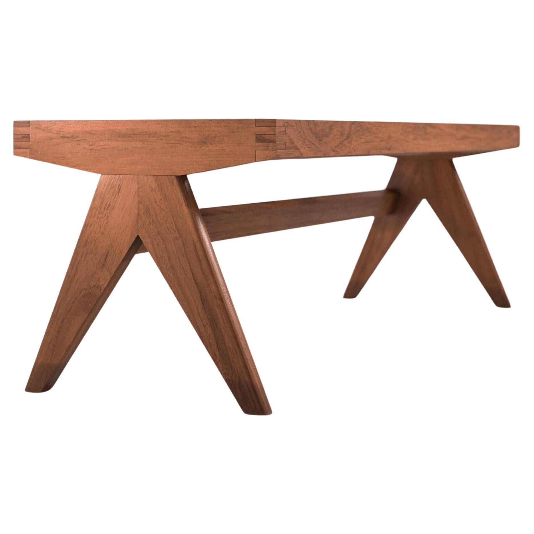Mid-Century moderno Hommage À Pierre Jeanneret Panchina civile per Cassina in vendita
