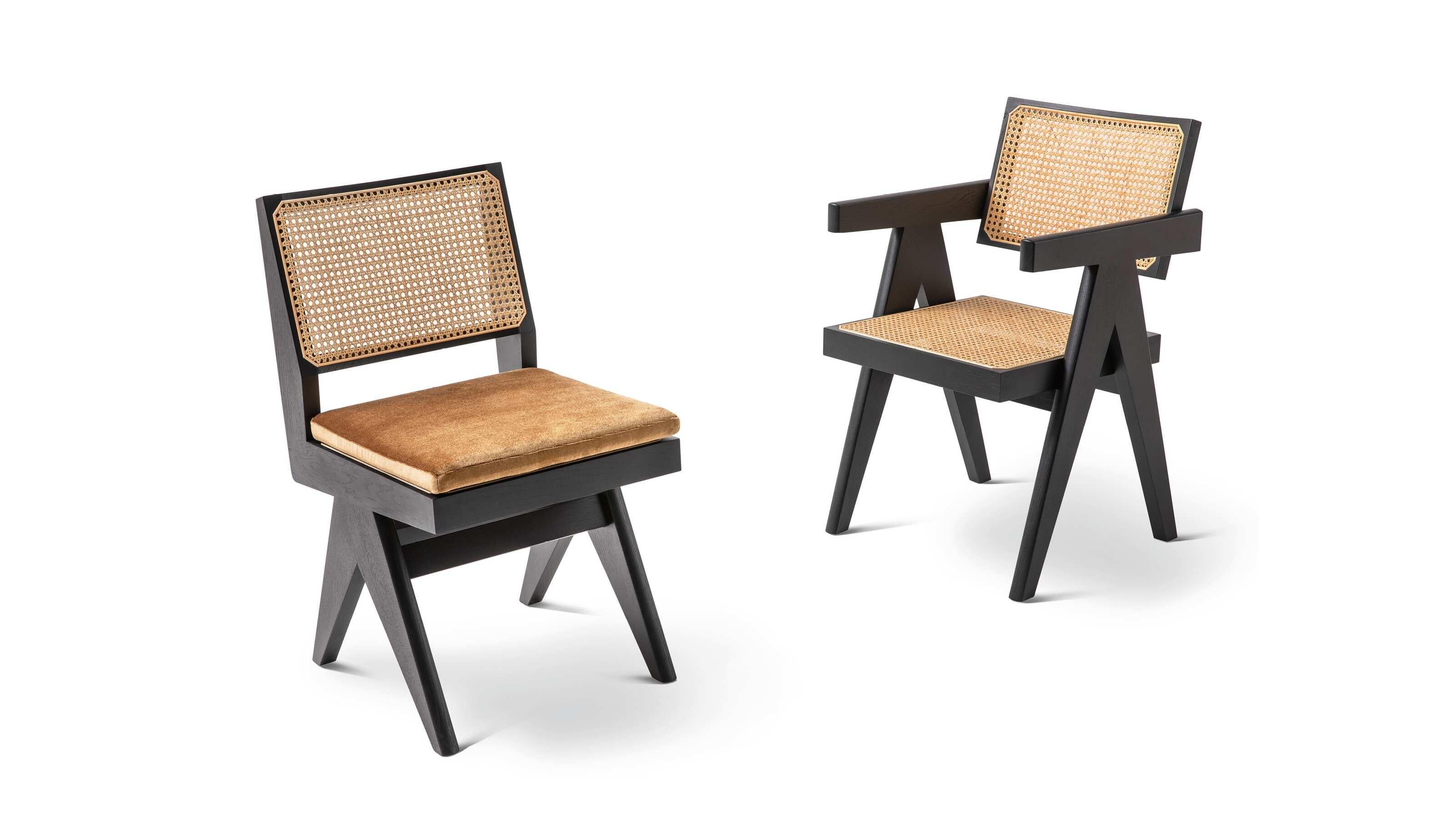 Hommage À Pierre Jeanneret Set of Two Capitol Complex Chair For Cassina Neuf - En vente à Barcelona, Barcelona