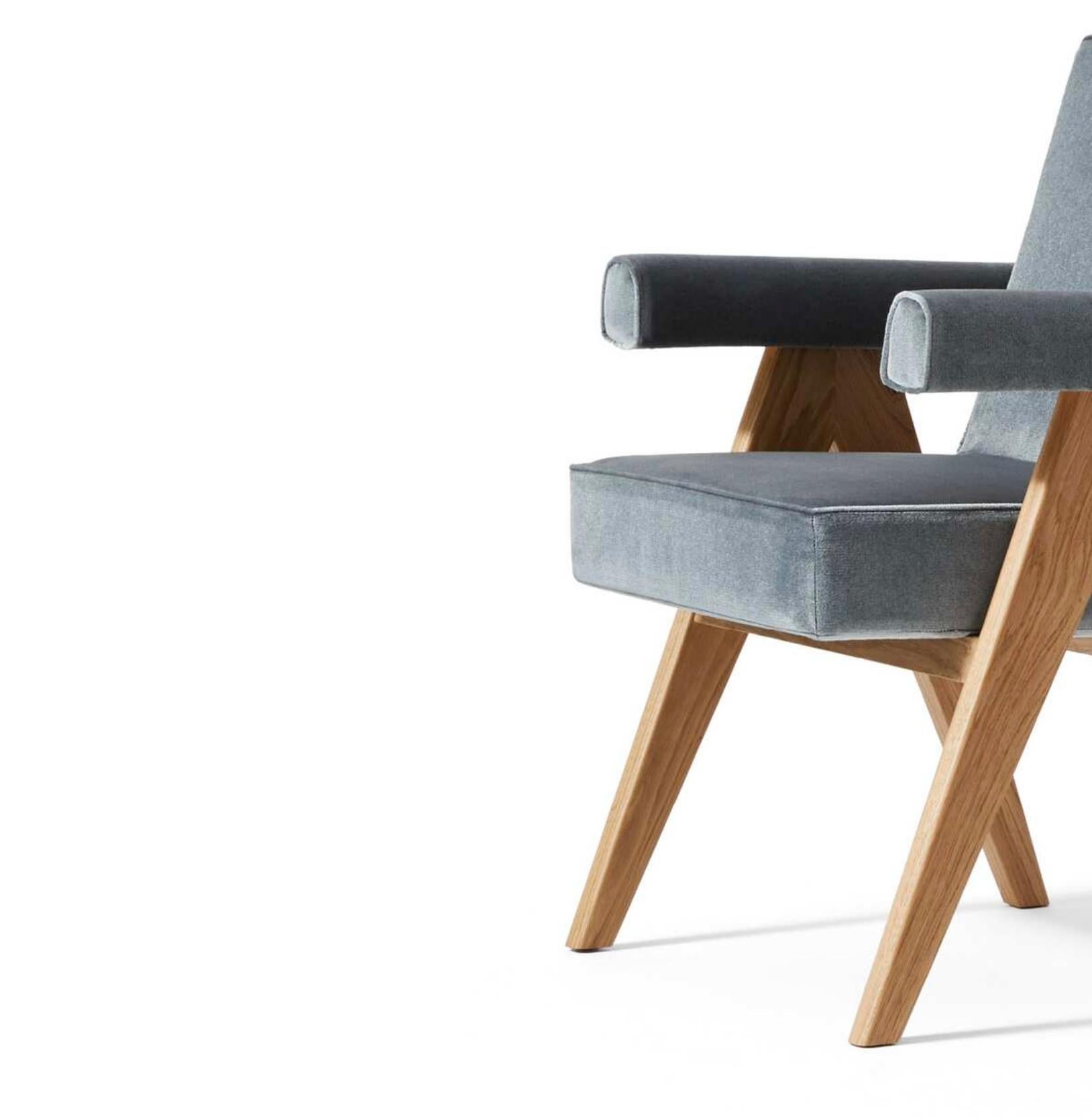 Mid-Century Modern Hommege À Pierre Jeanneret Committee Chair With Arms For Cassina For Sale