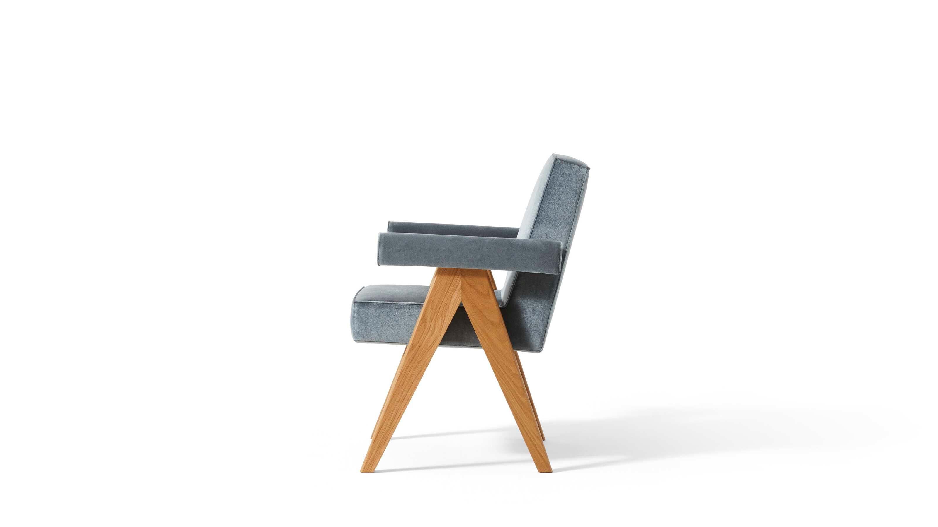 Contemporary Hommege À Pierre Jeanneret Committee Chair With Arms For Cassina For Sale