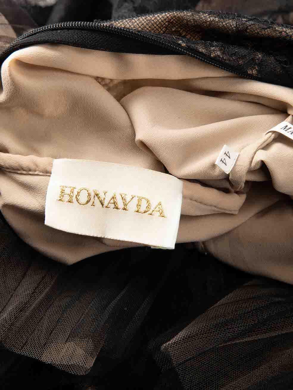 Honayda Black Lace Ruffle Neck Maxi Dress Size XXL Pour femmes en vente