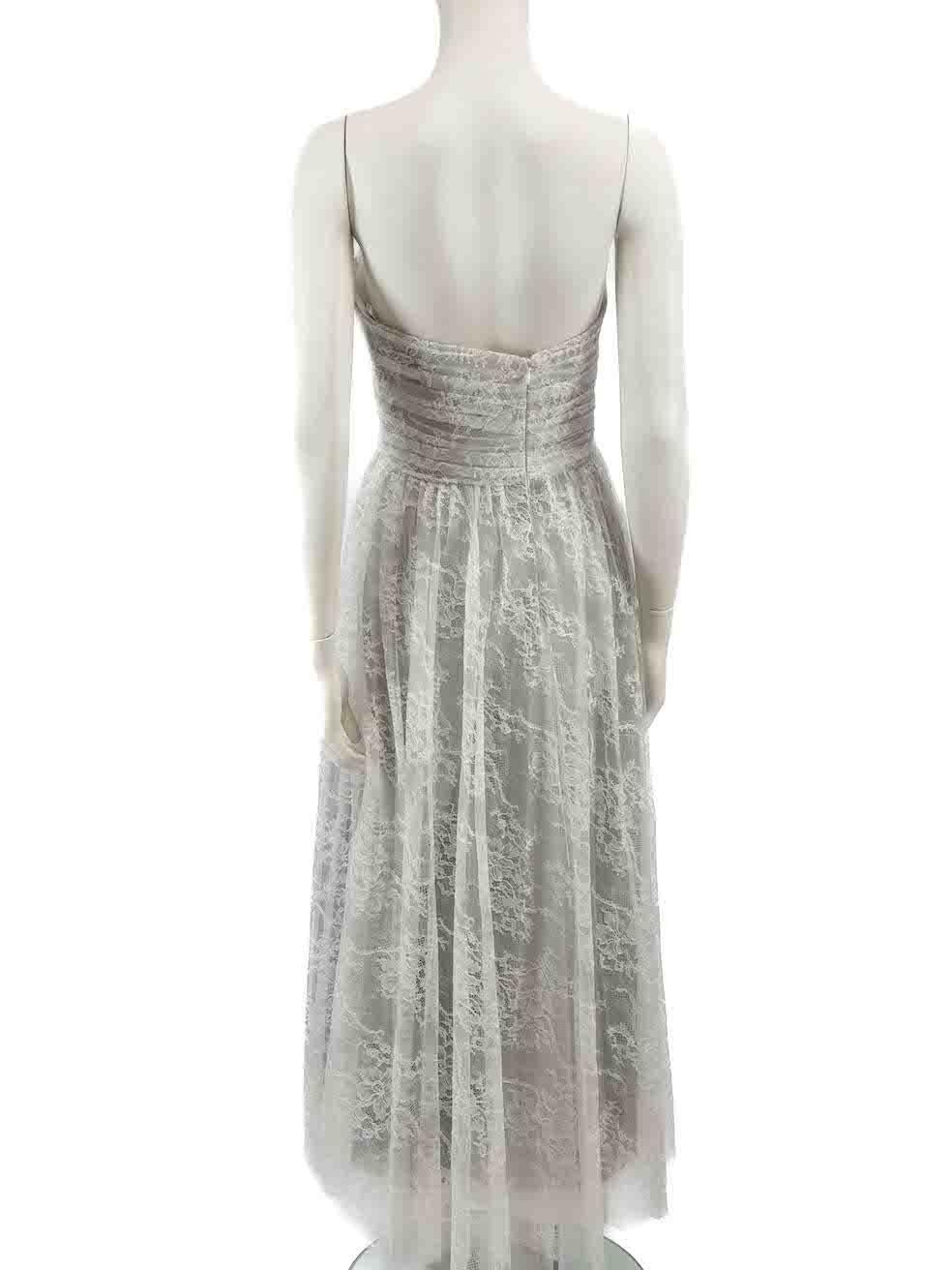 Honayda White Floral Lace Maxi Dress Size XL In Good Condition For Sale In London, GB