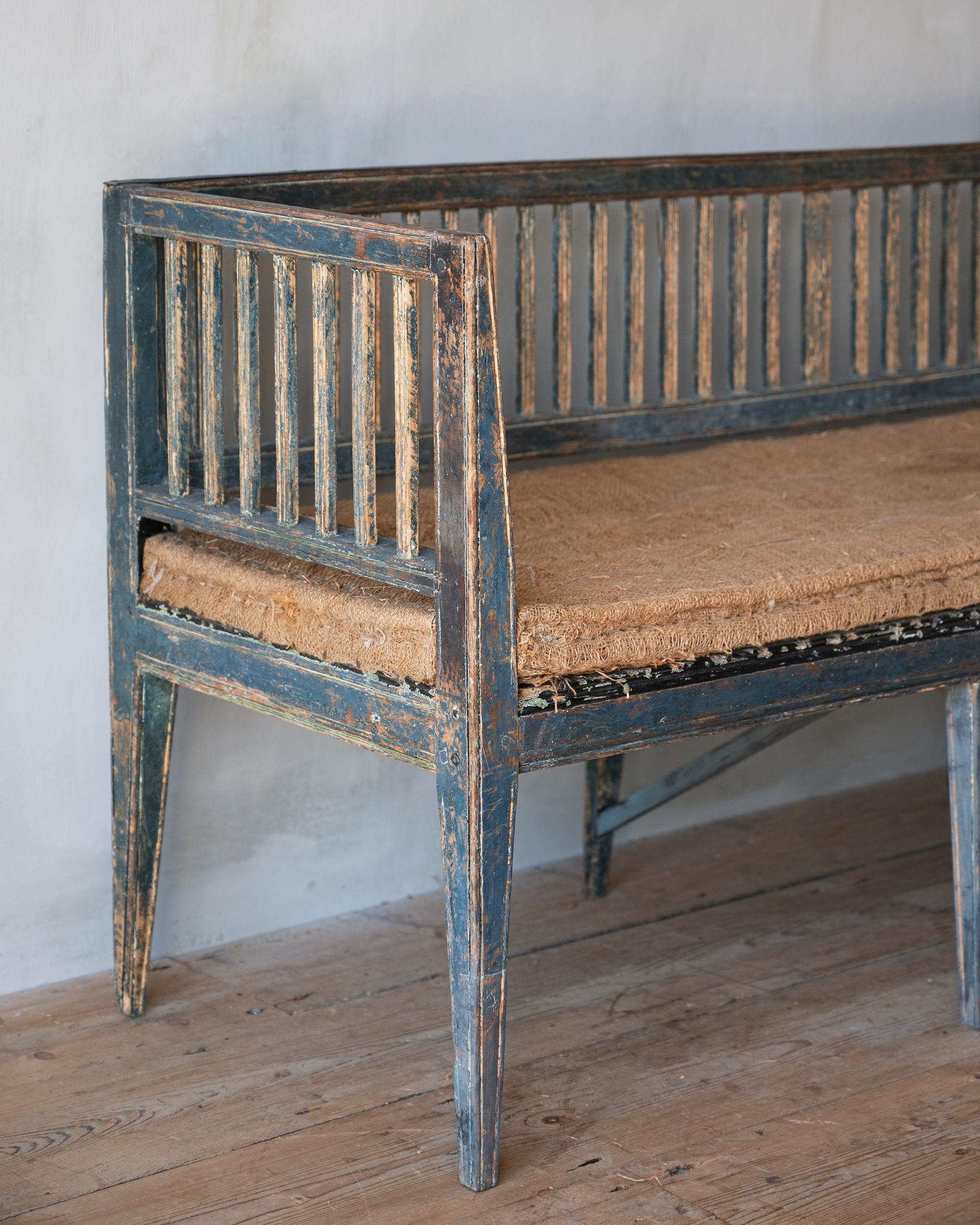 Honest 19th Century Provincial Gustavian Sofa For Sale 4