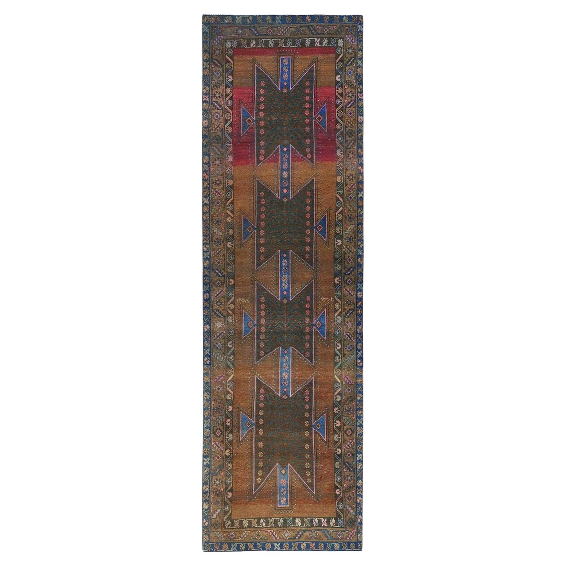Handgeknüpfter persischer Mazlaghan-Abrash-Teppich aus reiner Wolle in Braun, böhmischer Vintage