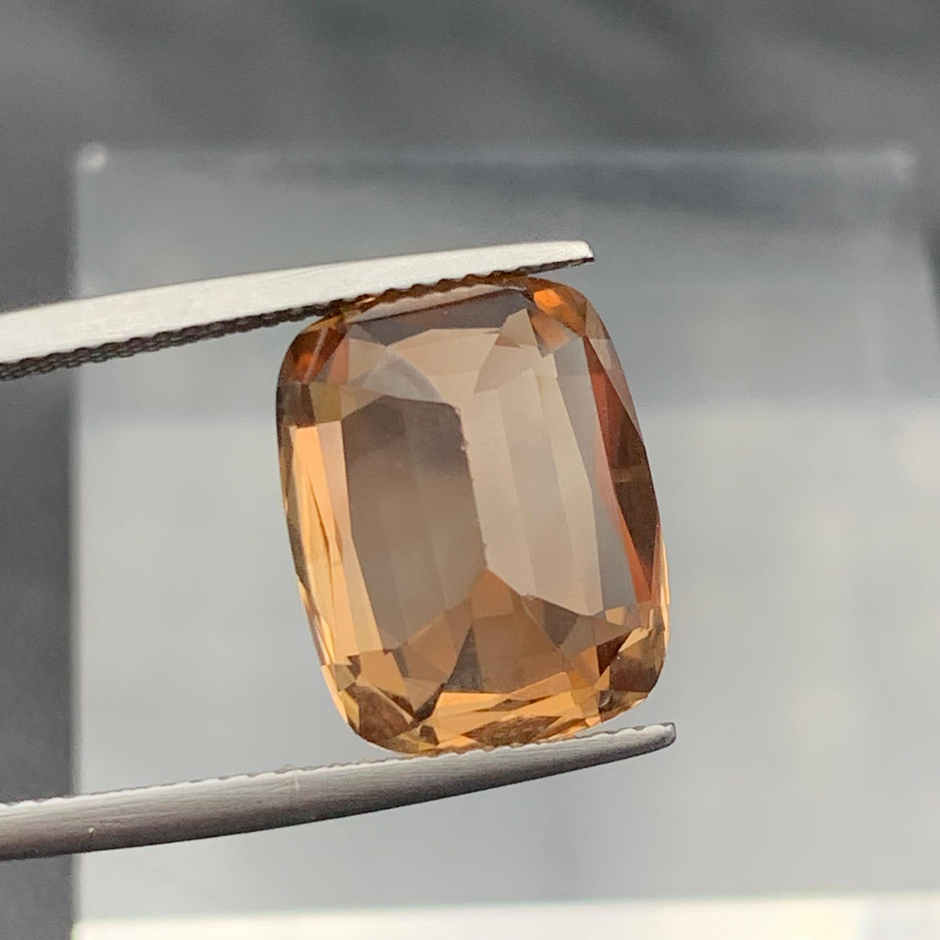 Women's or Men's Honey Brown Natural Topaz Ring, Necklace Pendant Loose Gemstone 11.50 Ct Cushion For Sale