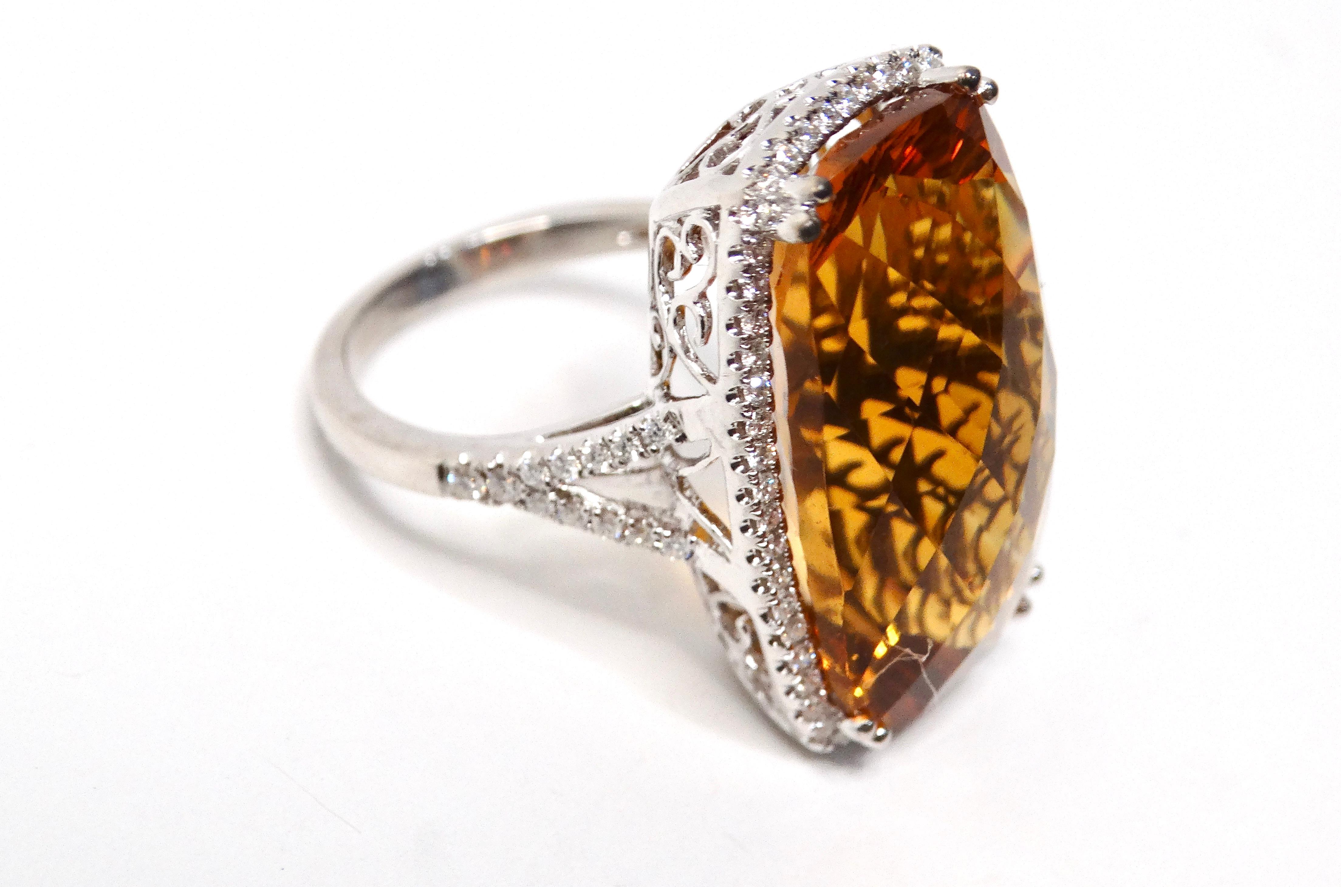 Honey Citrine White Gold With Diamonds Cocktail Ring In Good Condition In Scottsdale, AZ