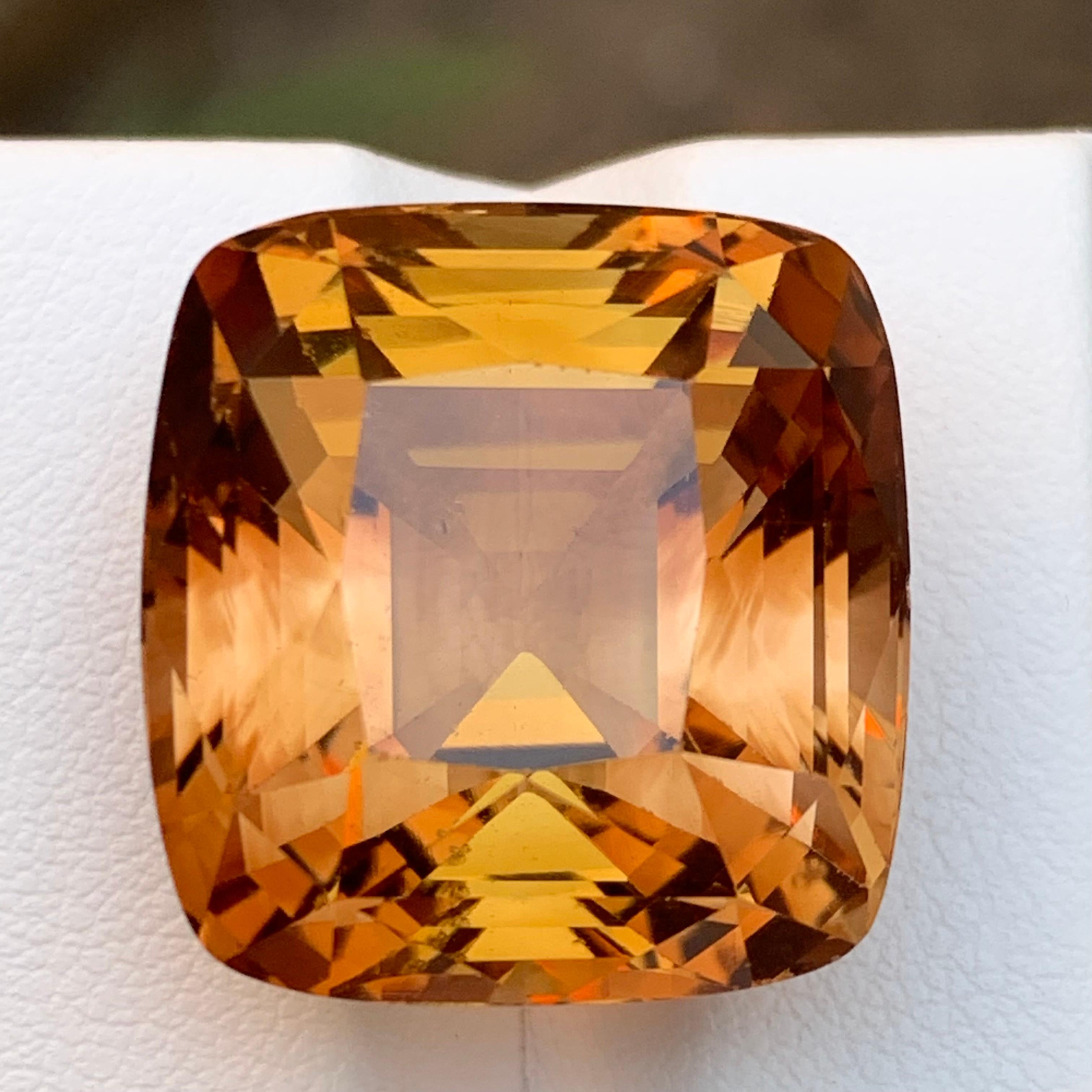 Colgante Topacio Natural Dorado Miel Gema Suelta 56.75 Ct Corte Cojín Antiguo 5