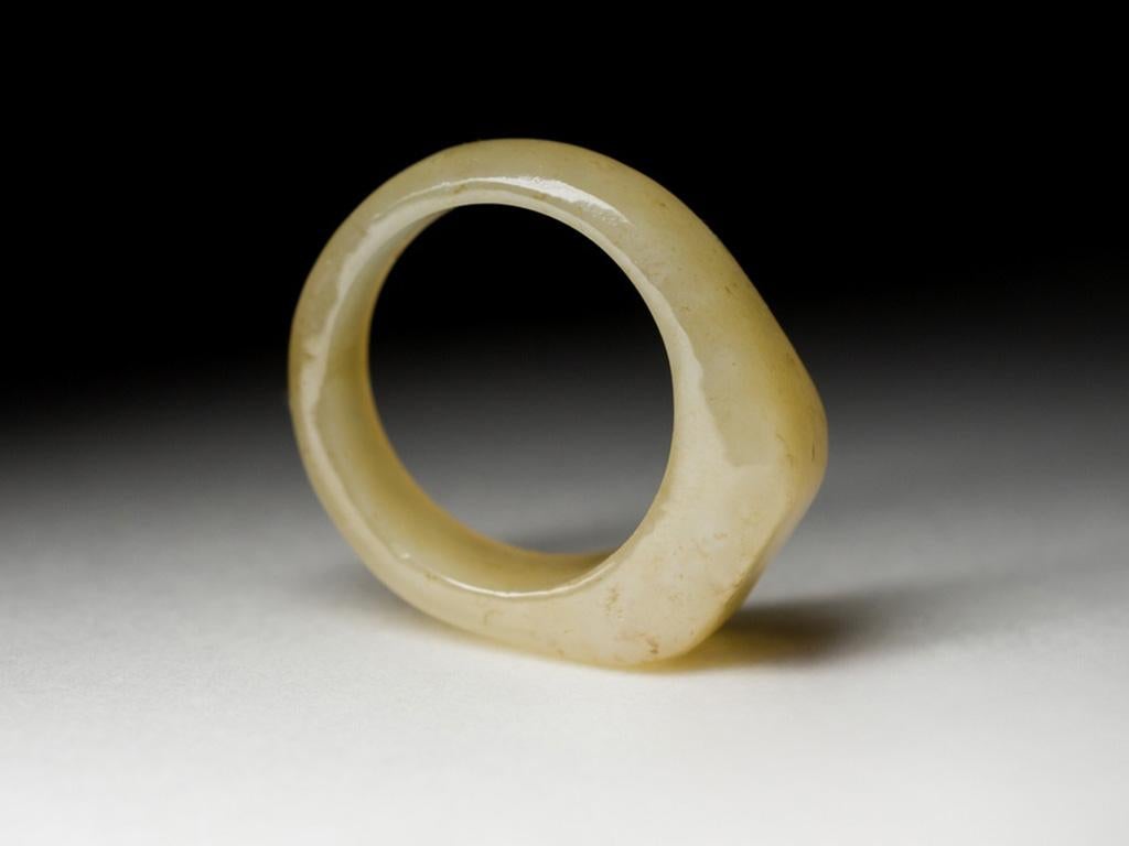 Honey Jade Solid Ring Rare Unusual Honey Yellow Natural Edelstein Geschenk im Zustand „Neu“ im Angebot in Berlin, DE