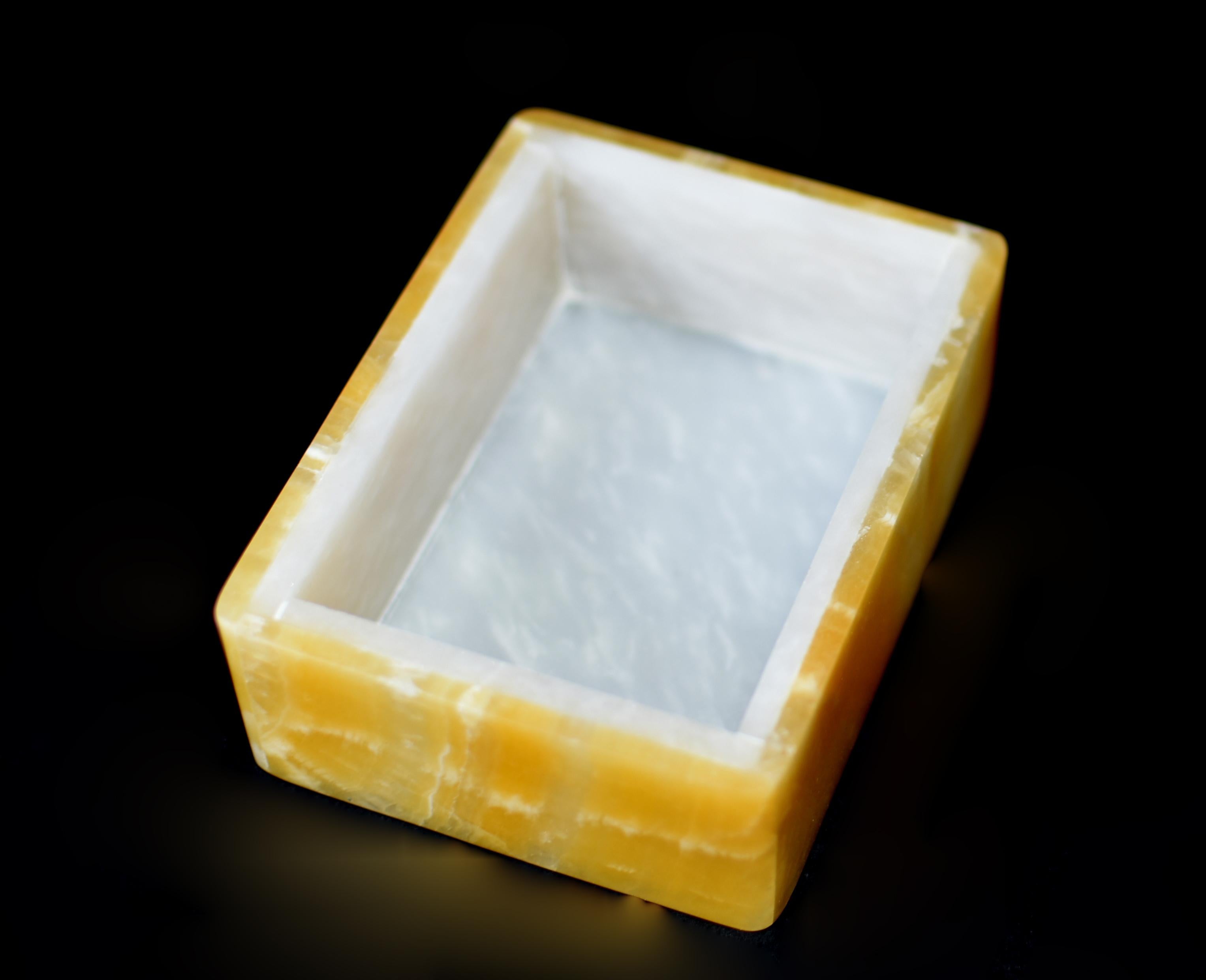 Honey Onyx Box 4