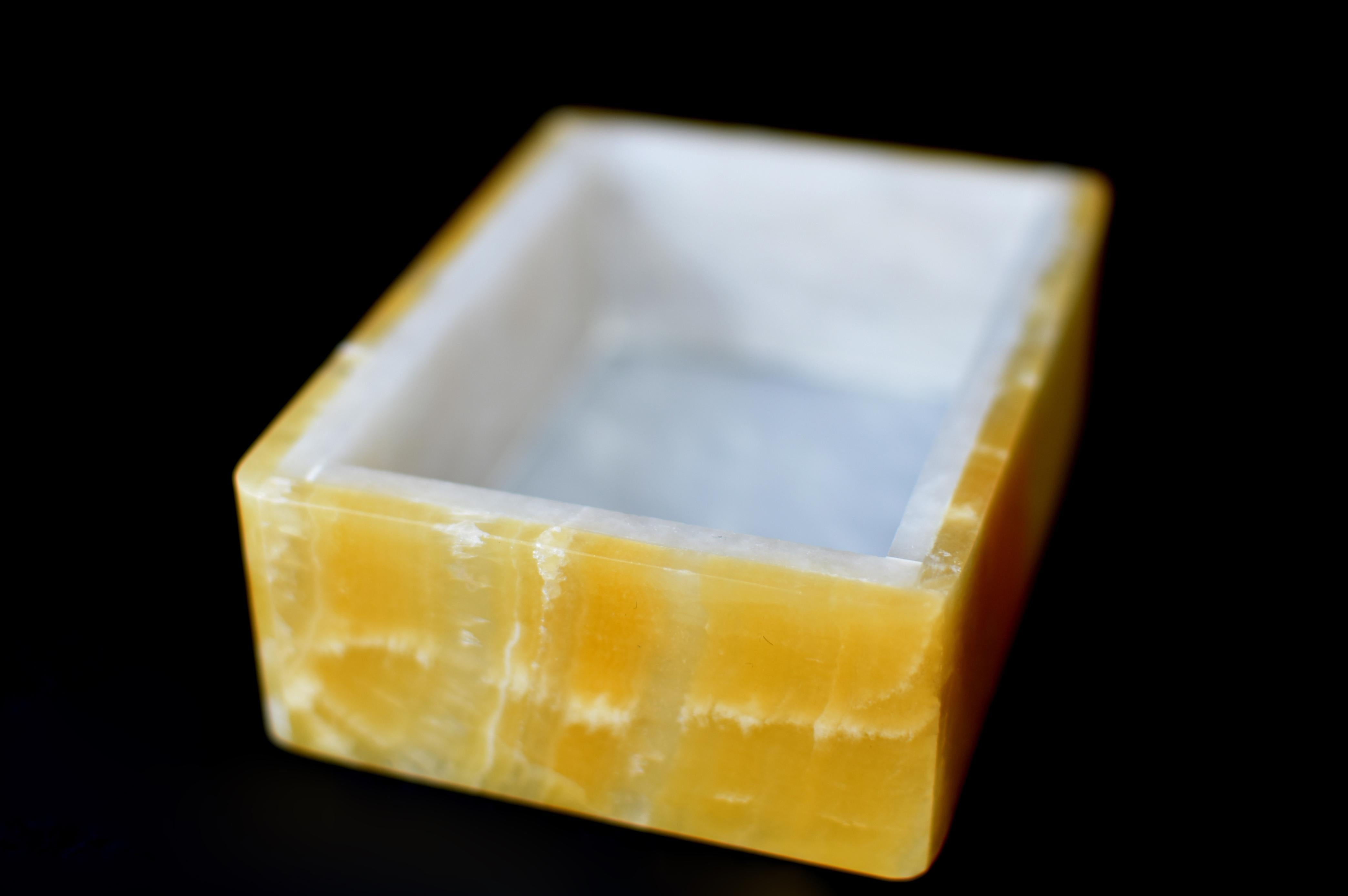 Honey Onyx Box 4