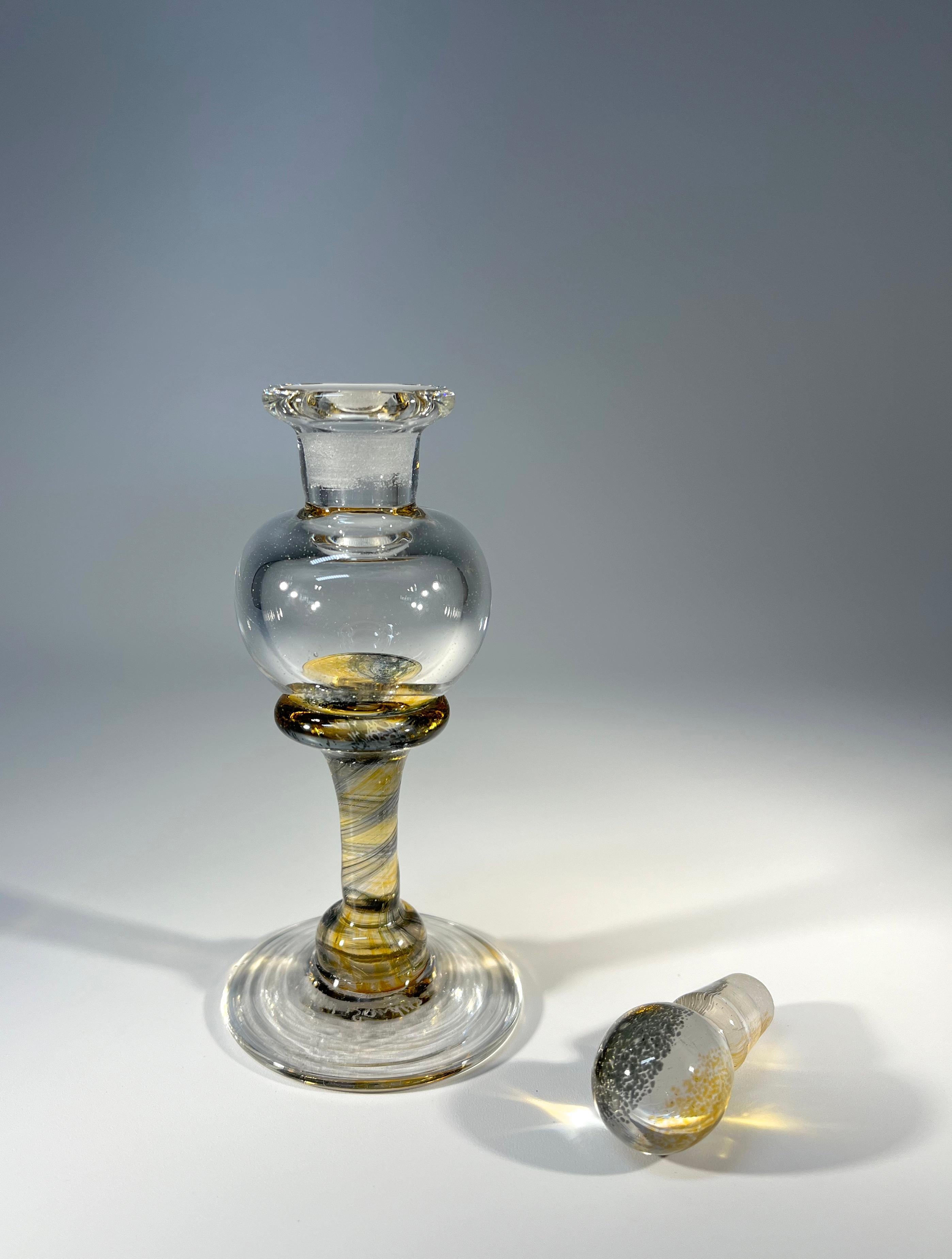 Honey Spiral Twist Stemmed, English Glass Perfume Bottle By Andrew Sanders c1980 In Excellent Condition For Sale In Rothley, Leicestershire