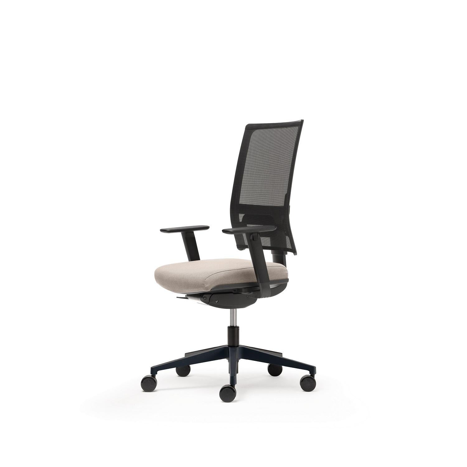 Other Honey Up High Backrest Managerial Armchair with Armrests by Quinti Sedute For Sale