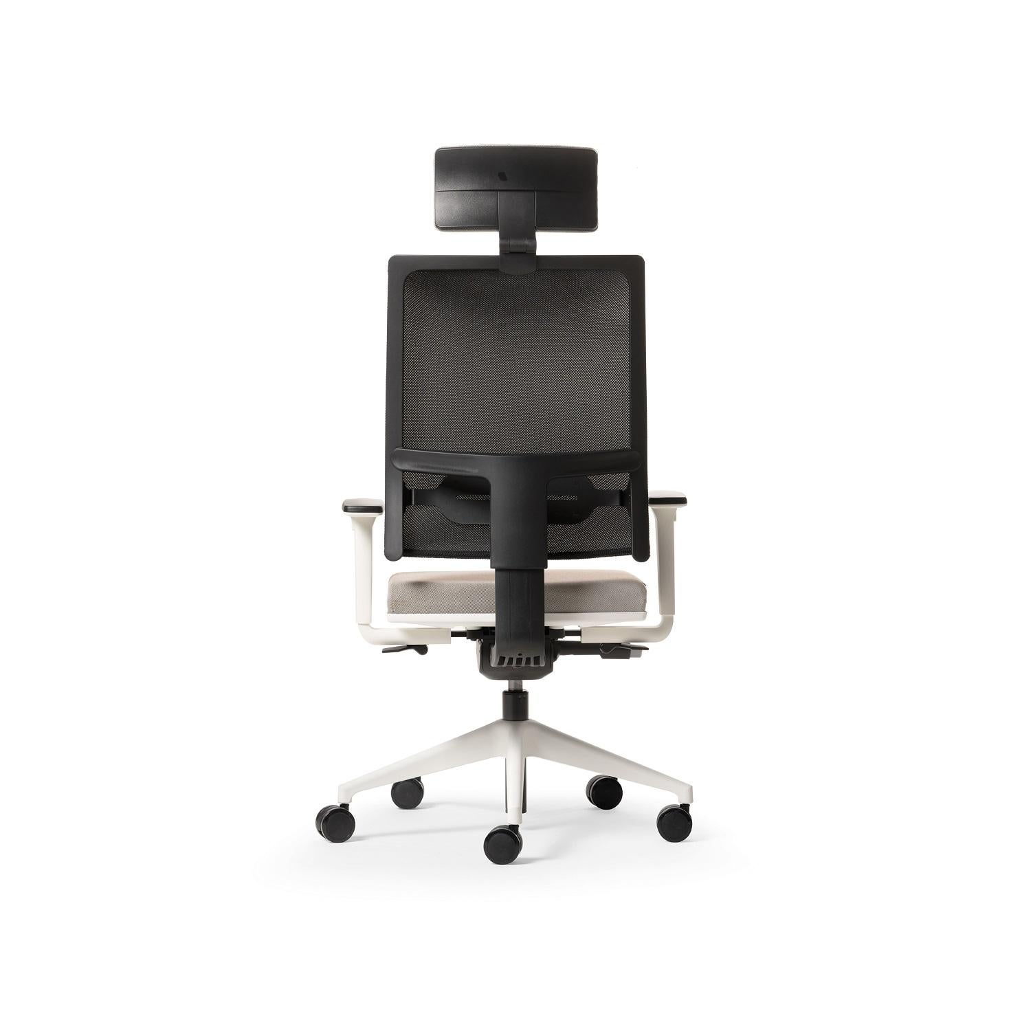 Other Honey Up High Backrest Managerial Armchair with Headrest by Quinti Sedute For Sale